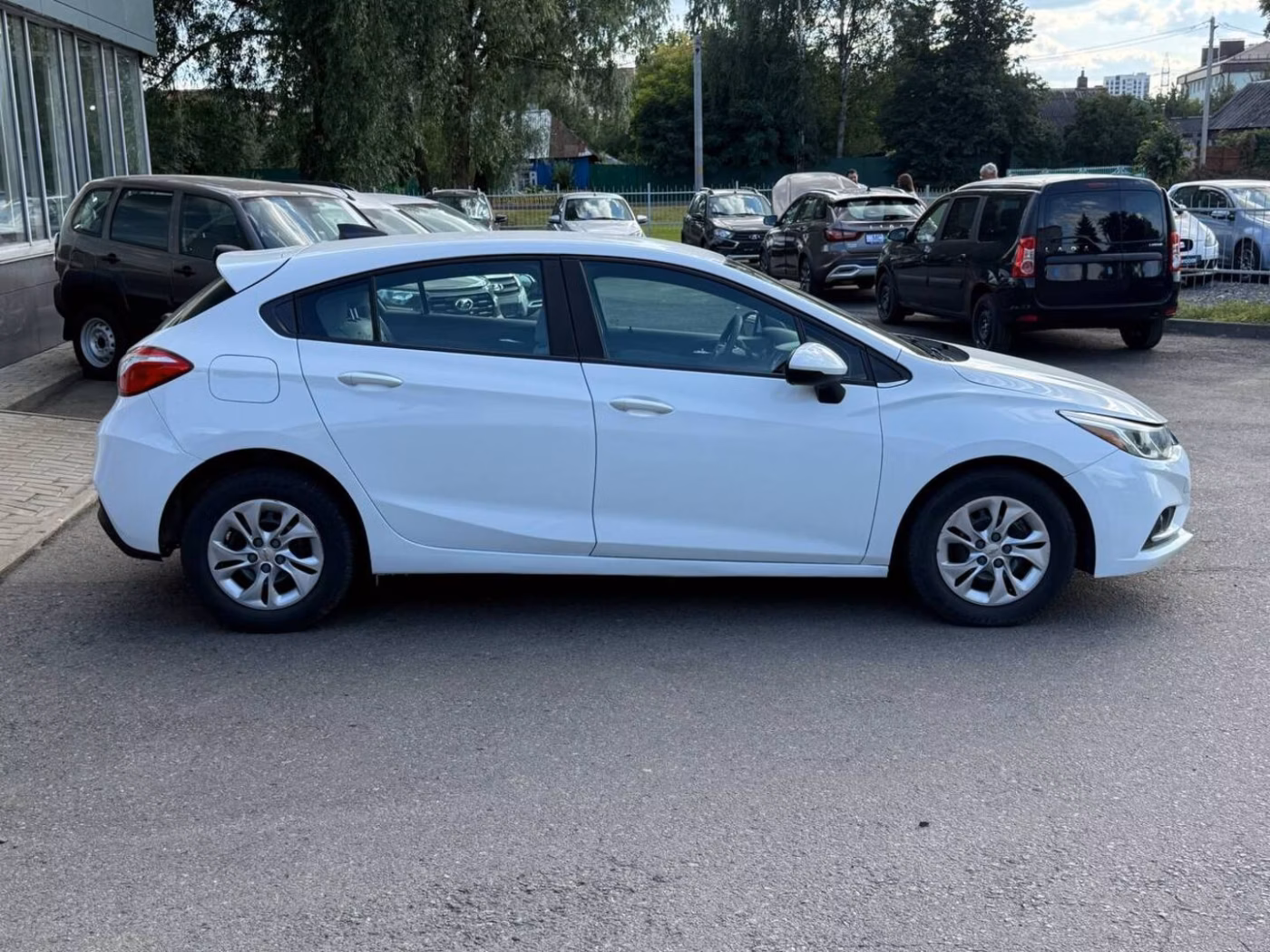 Chevrolet Cruze фото 4