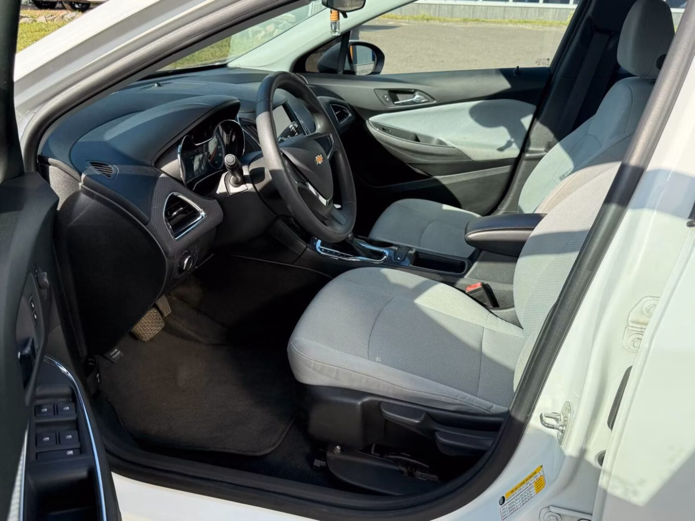 Chevrolet Cruze фото 9
