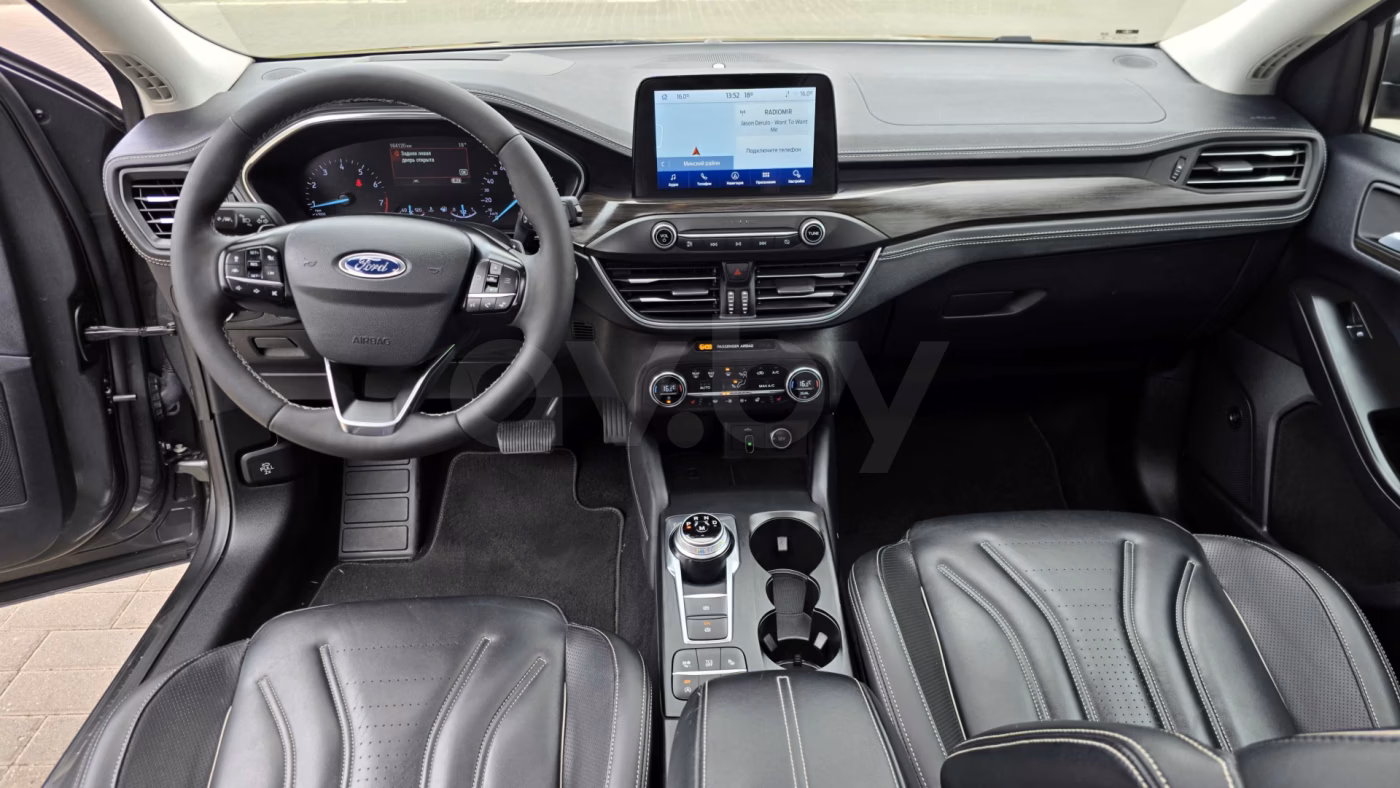 Ford Focus фото 10
