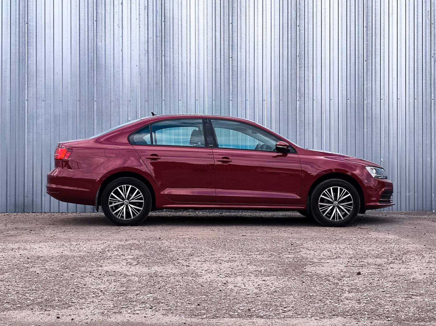 Volkswagen Jetta фото 3
