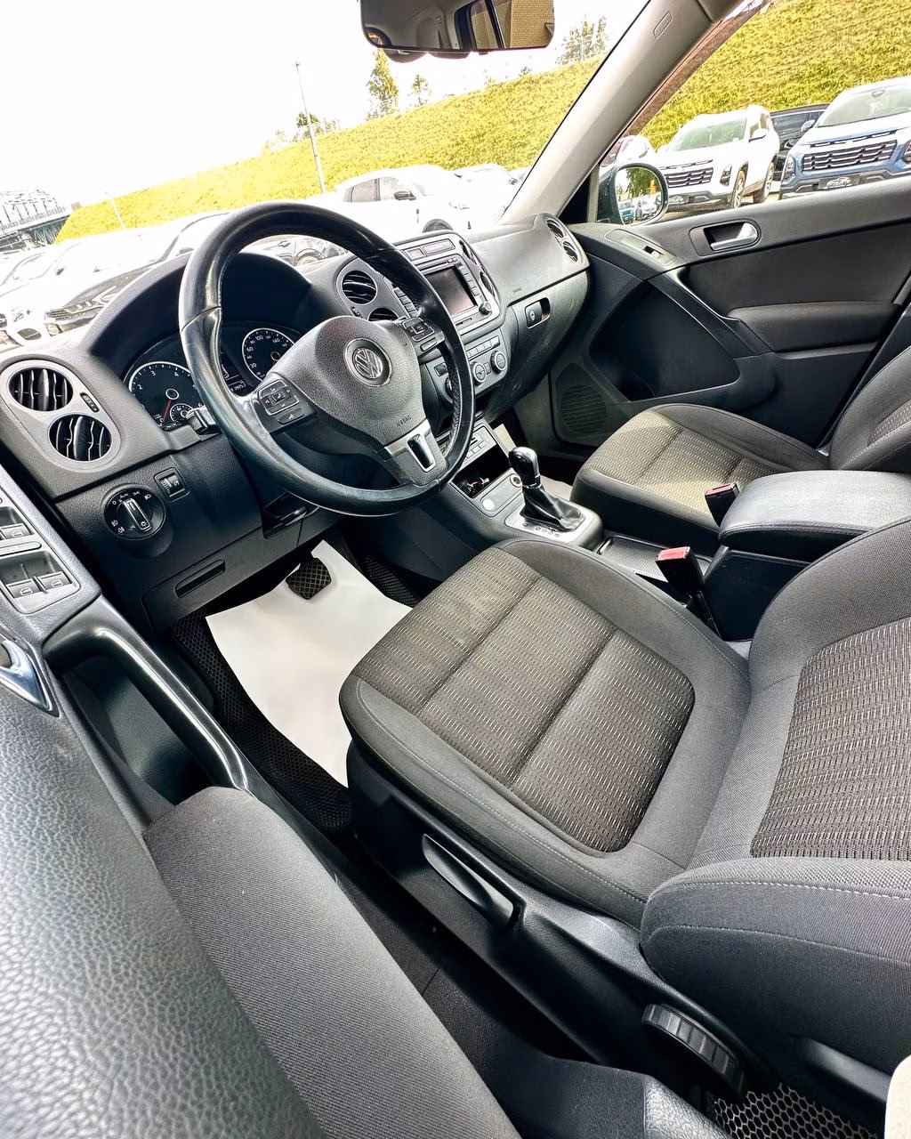 Volkswagen Tiguan фото 11