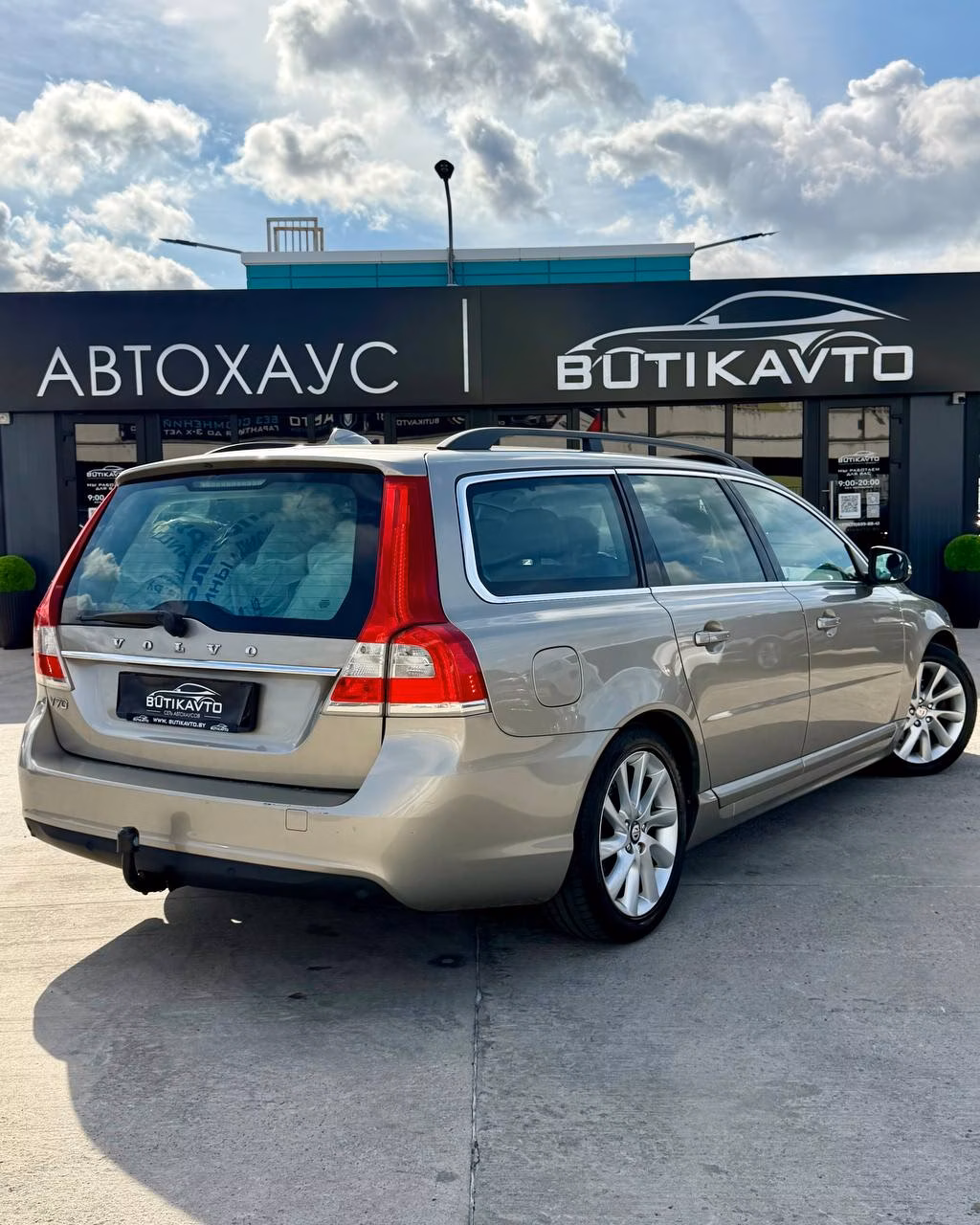 Volvo V70 фото 6