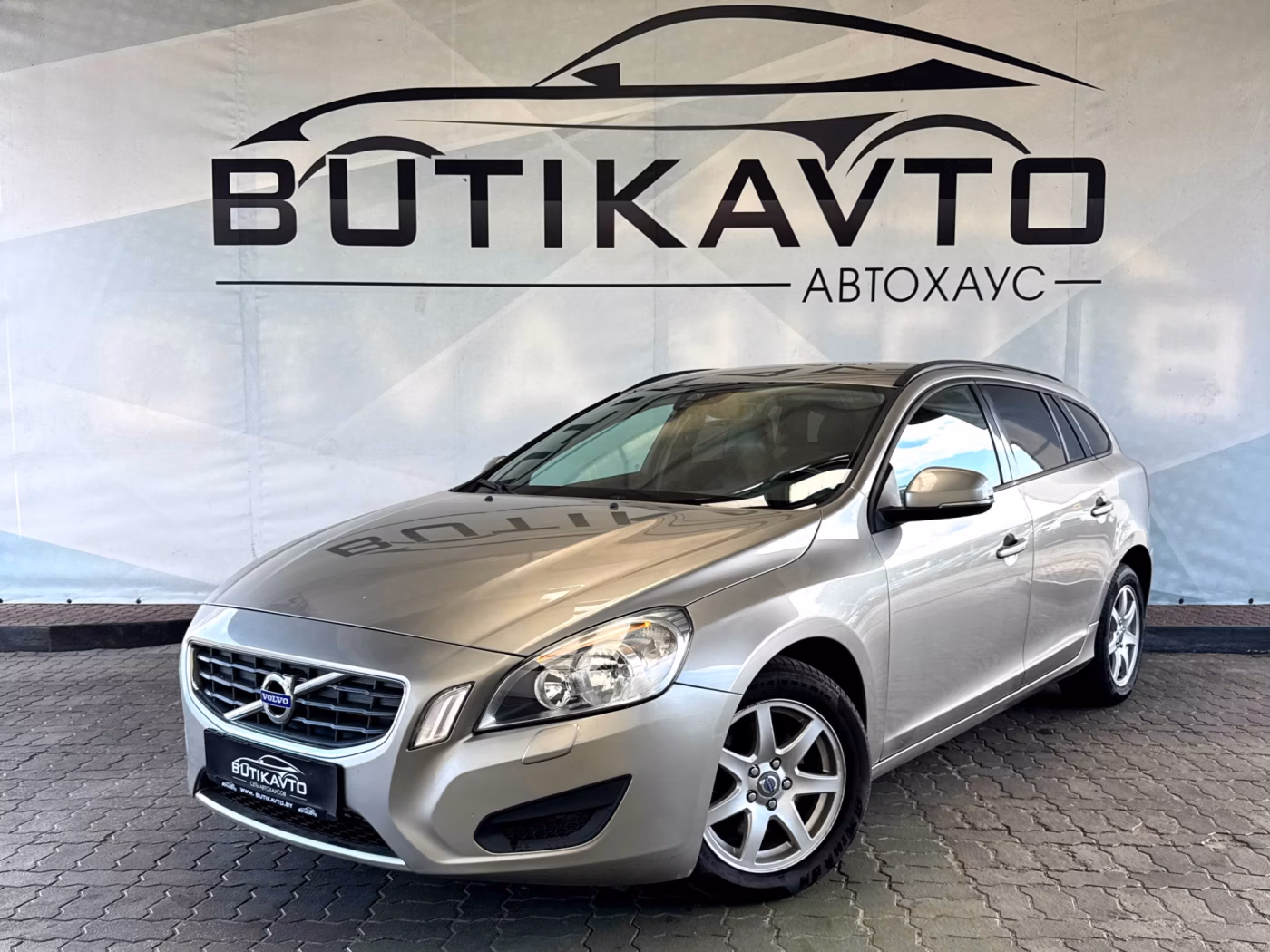 Volvo V60 фото 3