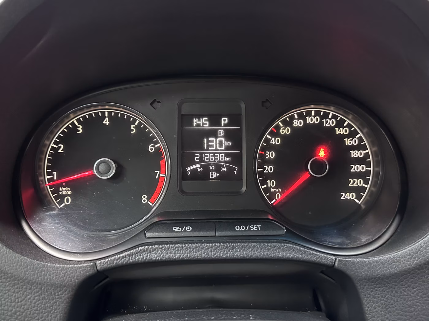 Volkswagen Polo Sedan фото 14