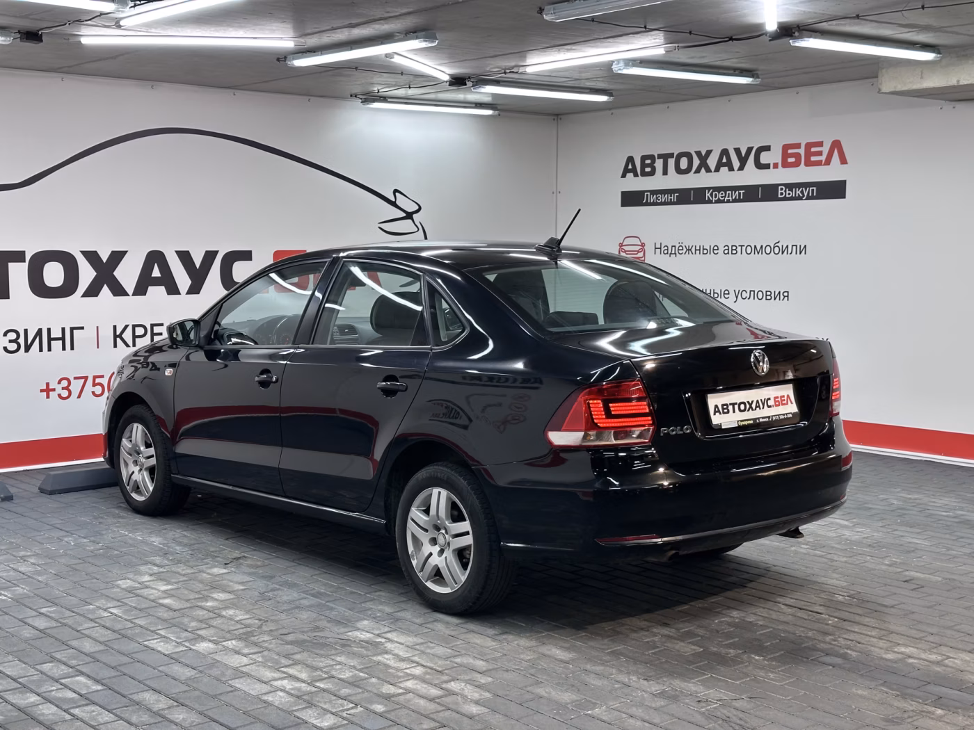 Volkswagen Polo Sedan фото 6