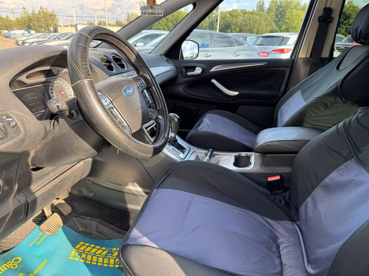 Ford S-MAX фото 9