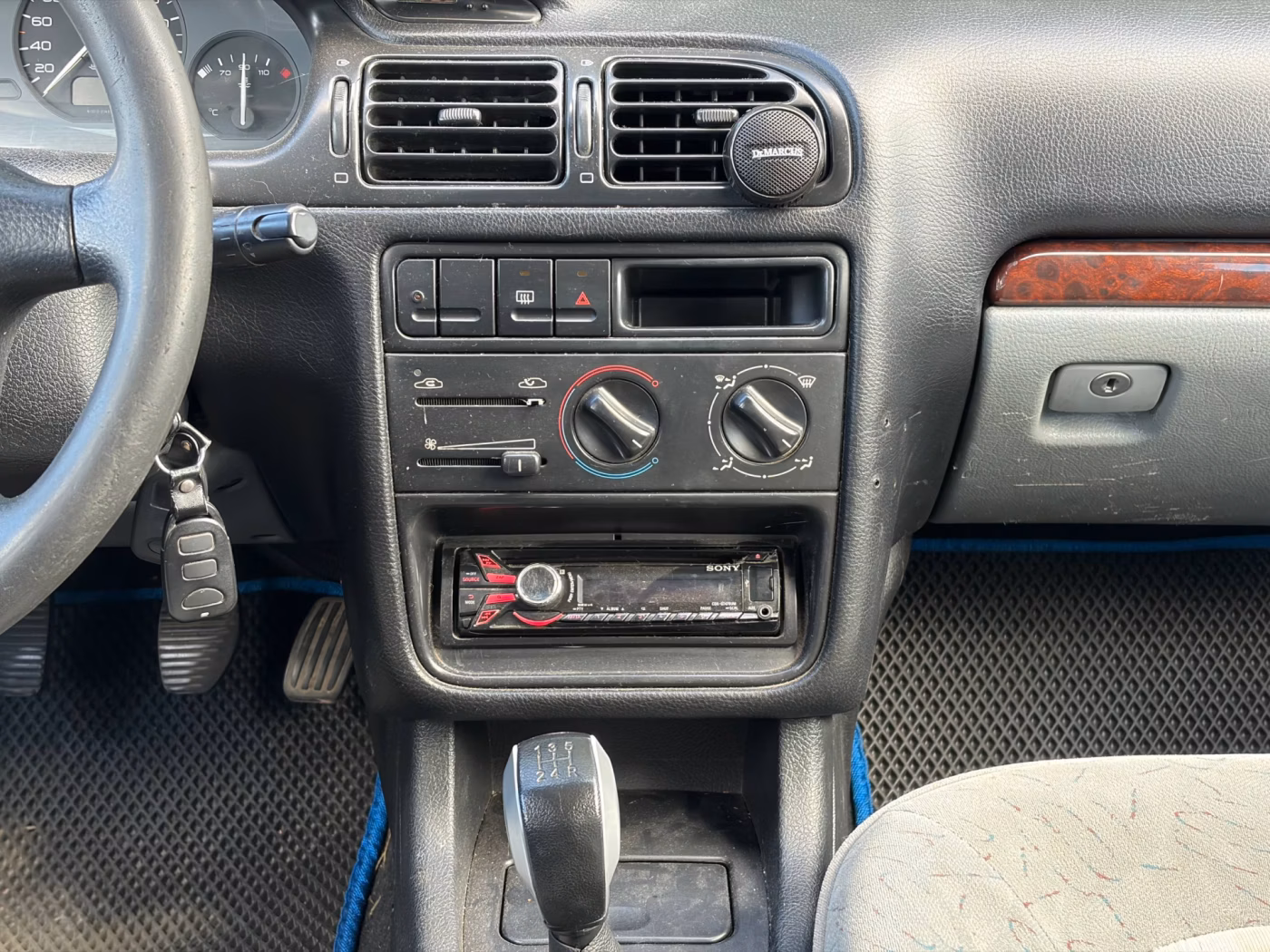 Peugeot 406 фото 26