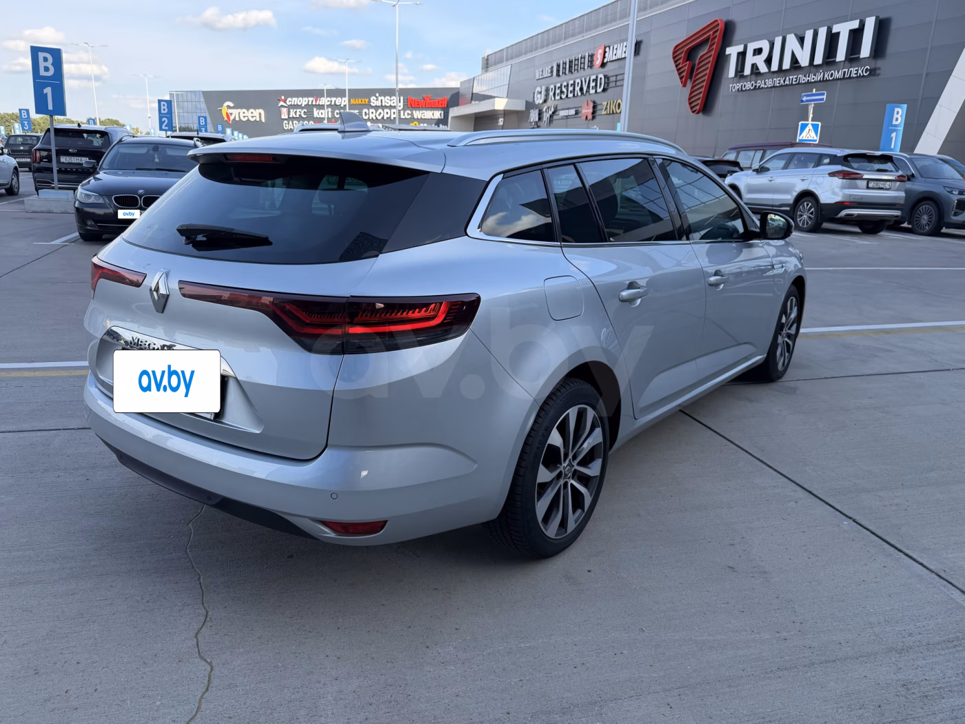 Renault Megane фото 7