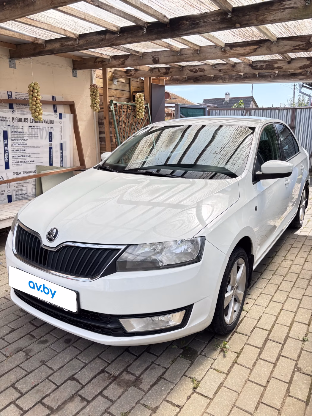 Skoda Rapid фото 2