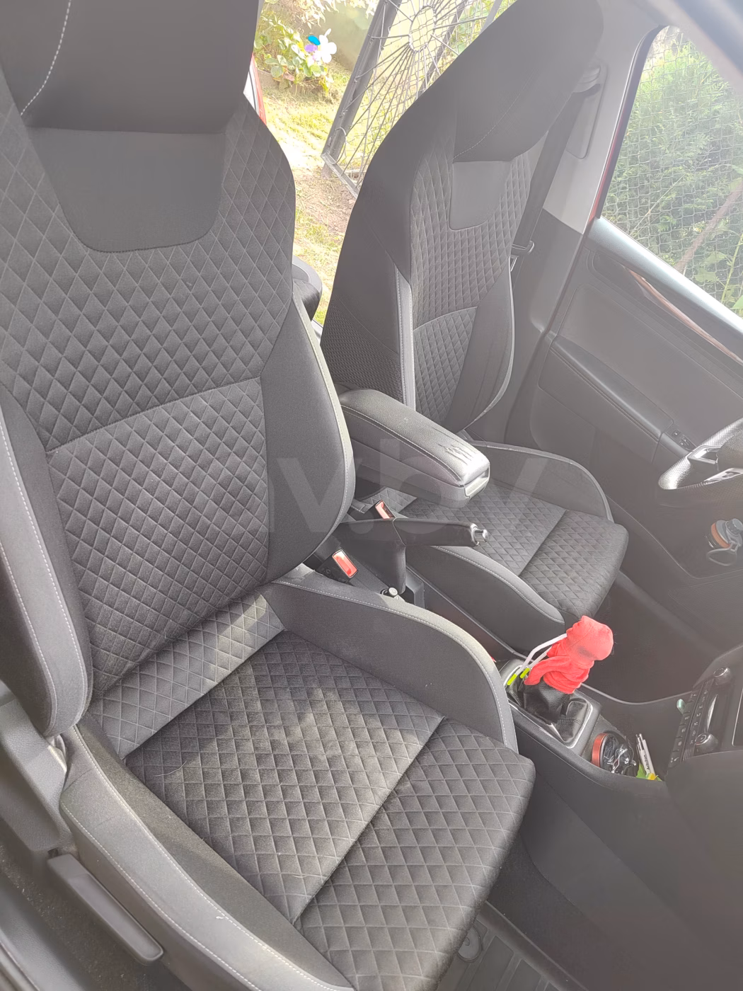Skoda Rapid фото 9