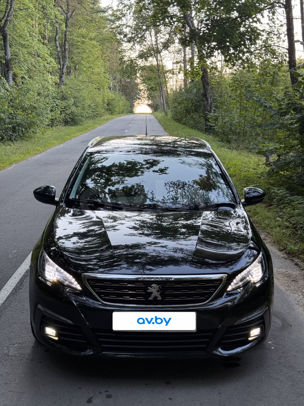 Peugeot 308 фото 2