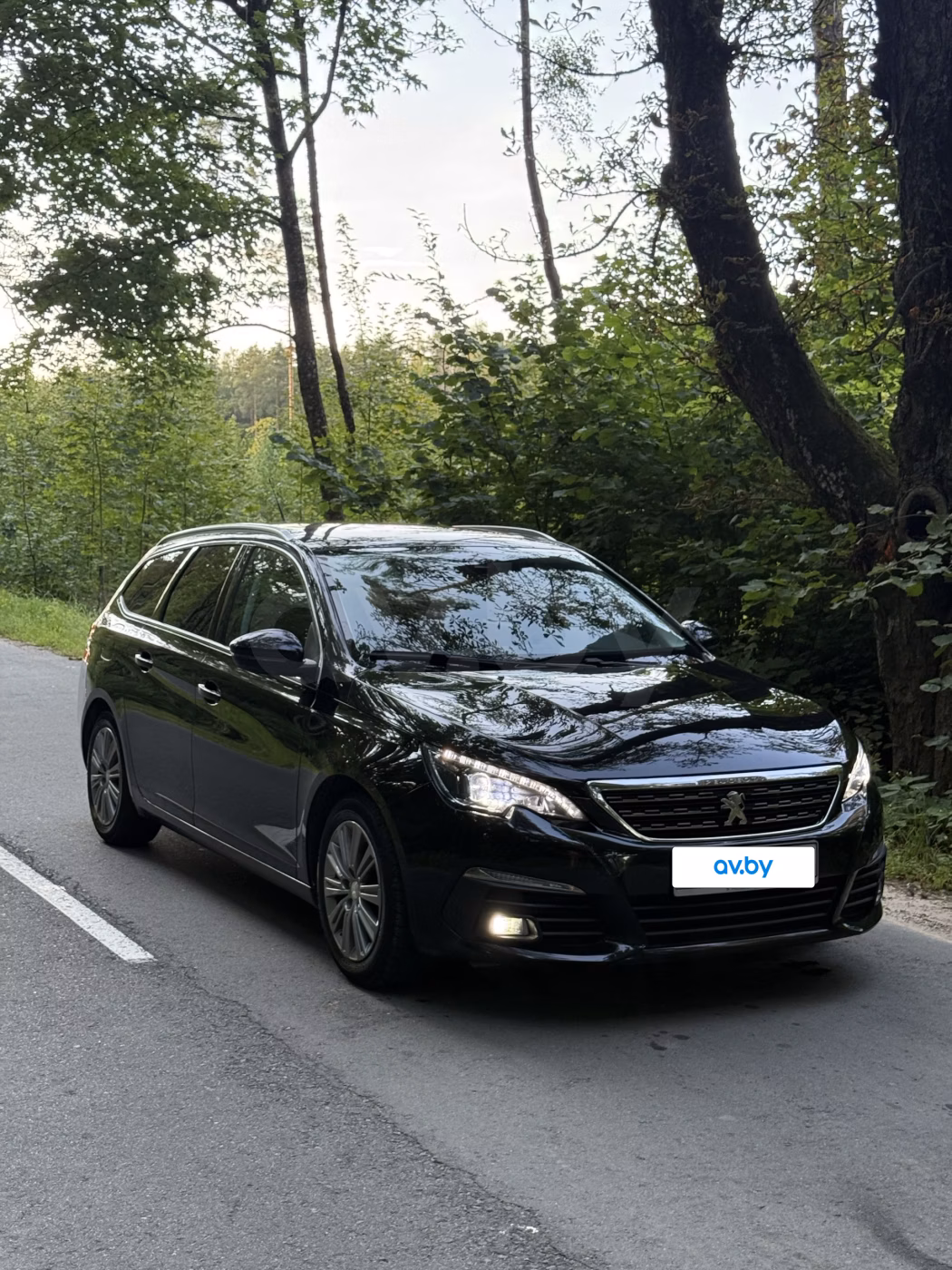 Peugeot 308 фото 3