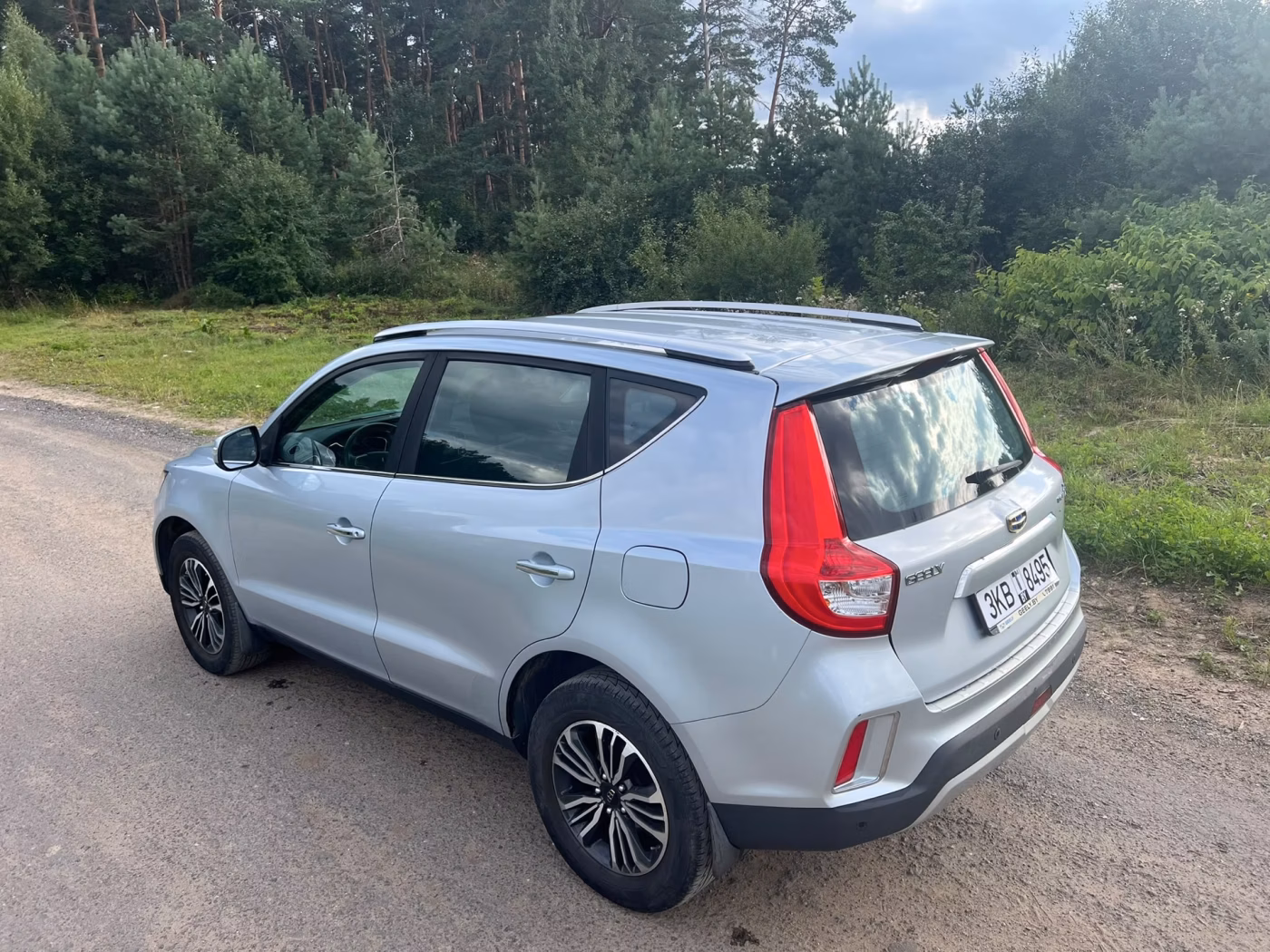 Geely Emgrand X7 фото 4