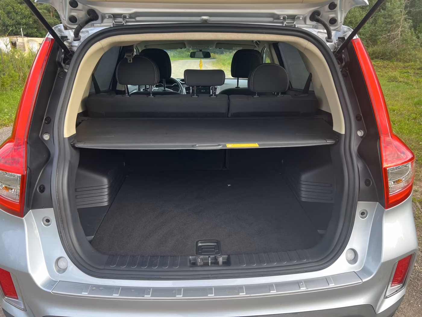 Geely Emgrand X7 фото 15