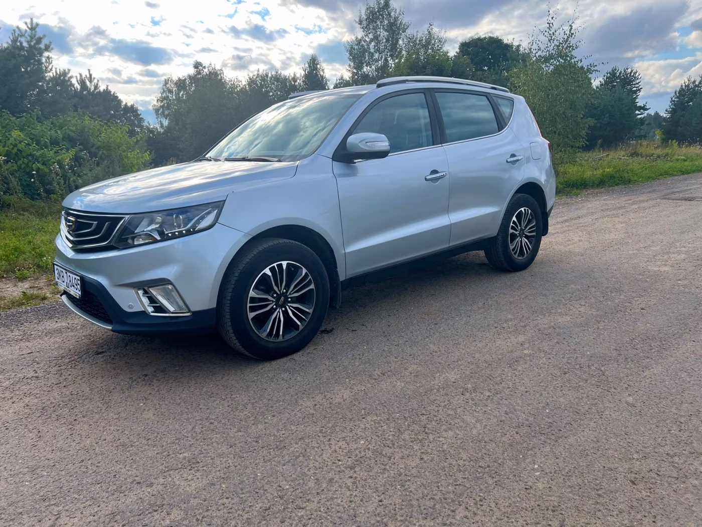 Geely Emgrand X7 фото 7