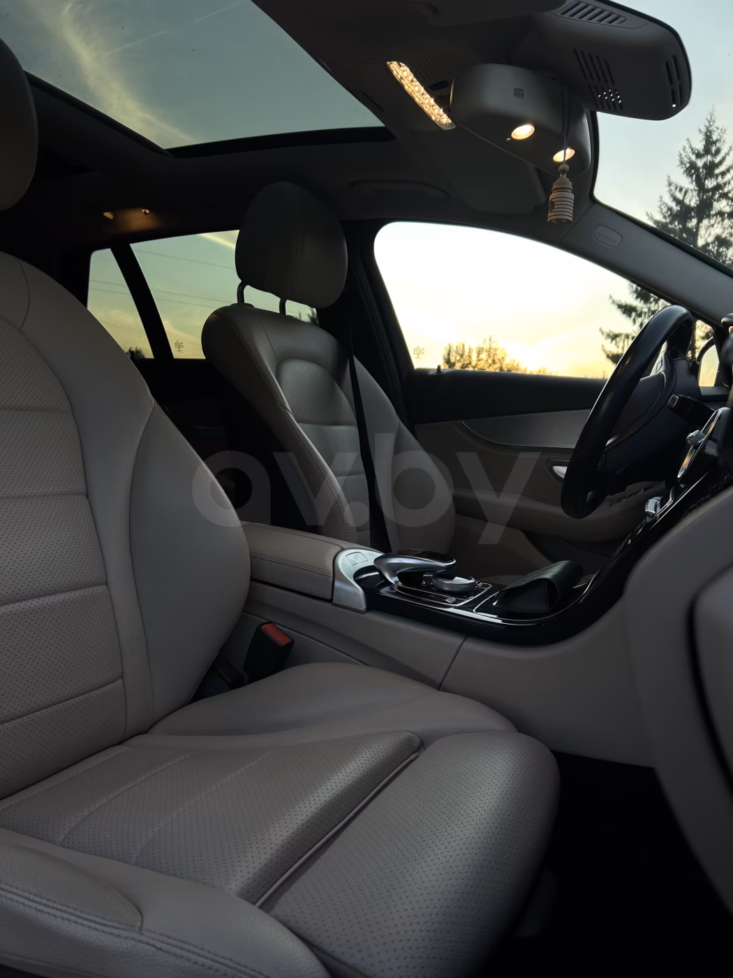 Mercedes-Benz C-Класс фото 17