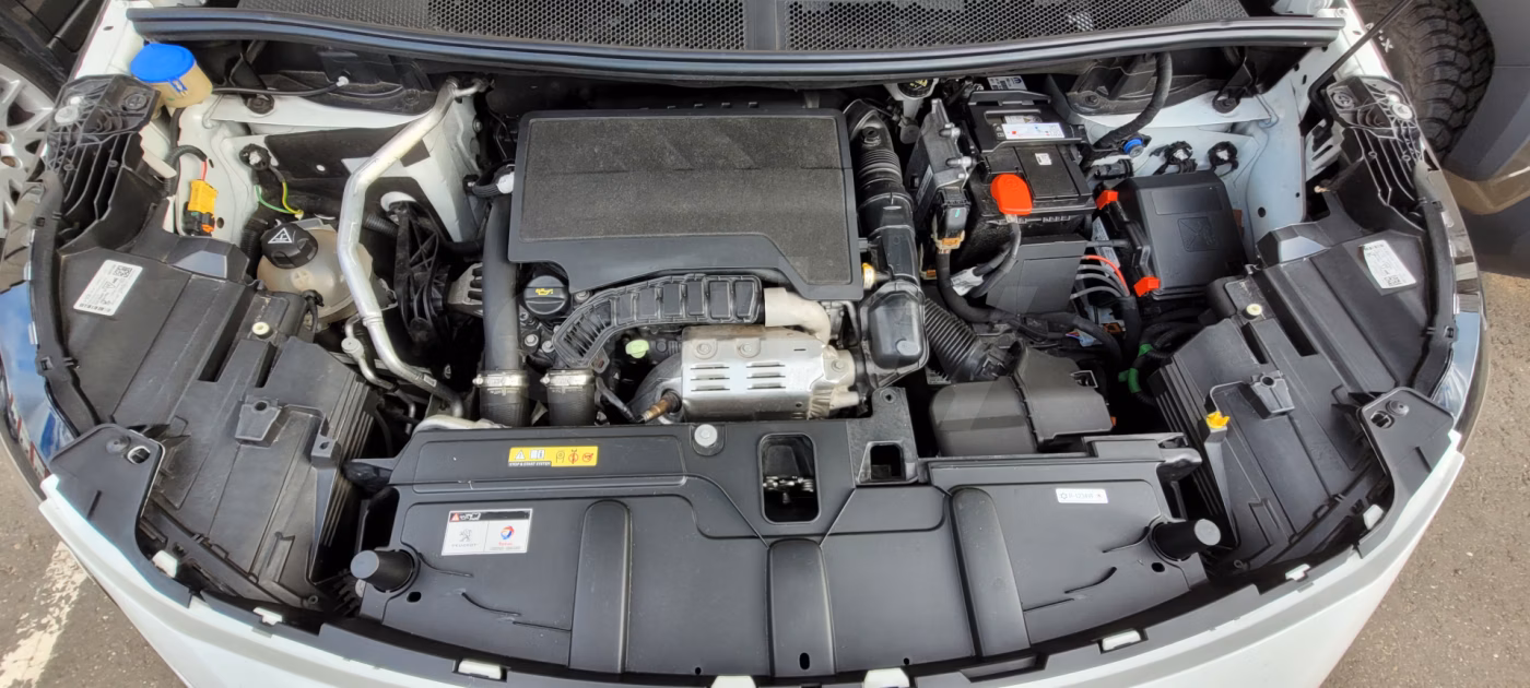 Peugeot 5008 фото 13