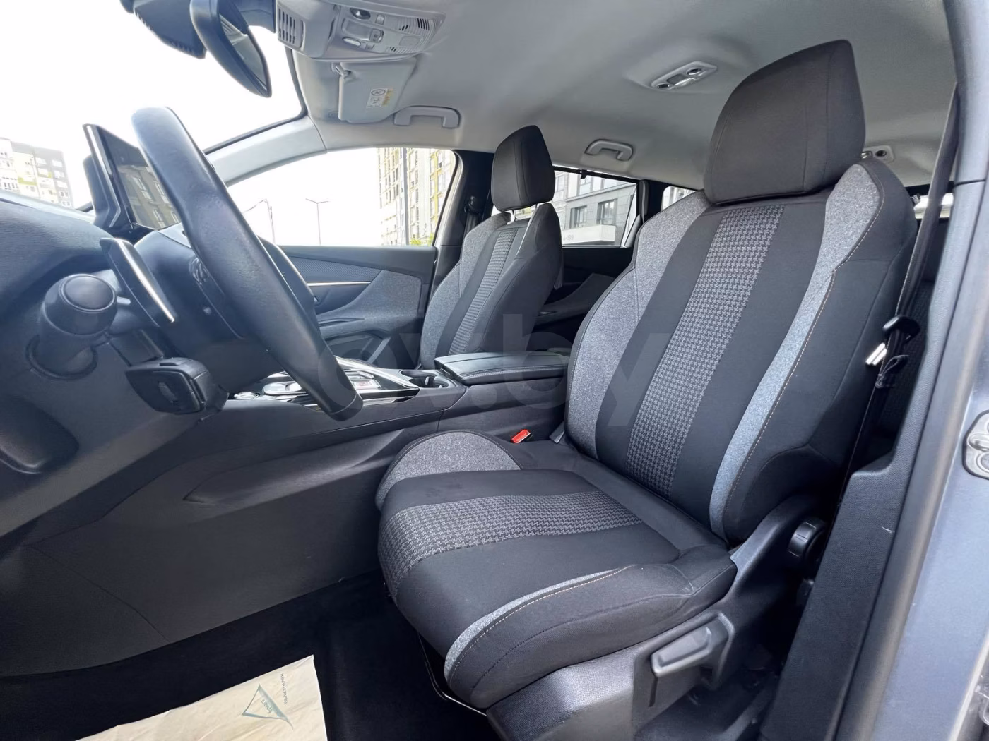 Peugeot 5008 фото 18