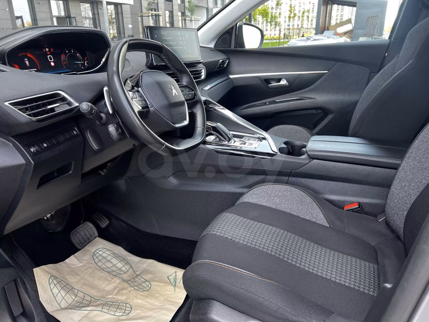 Peugeot 5008 фото 17