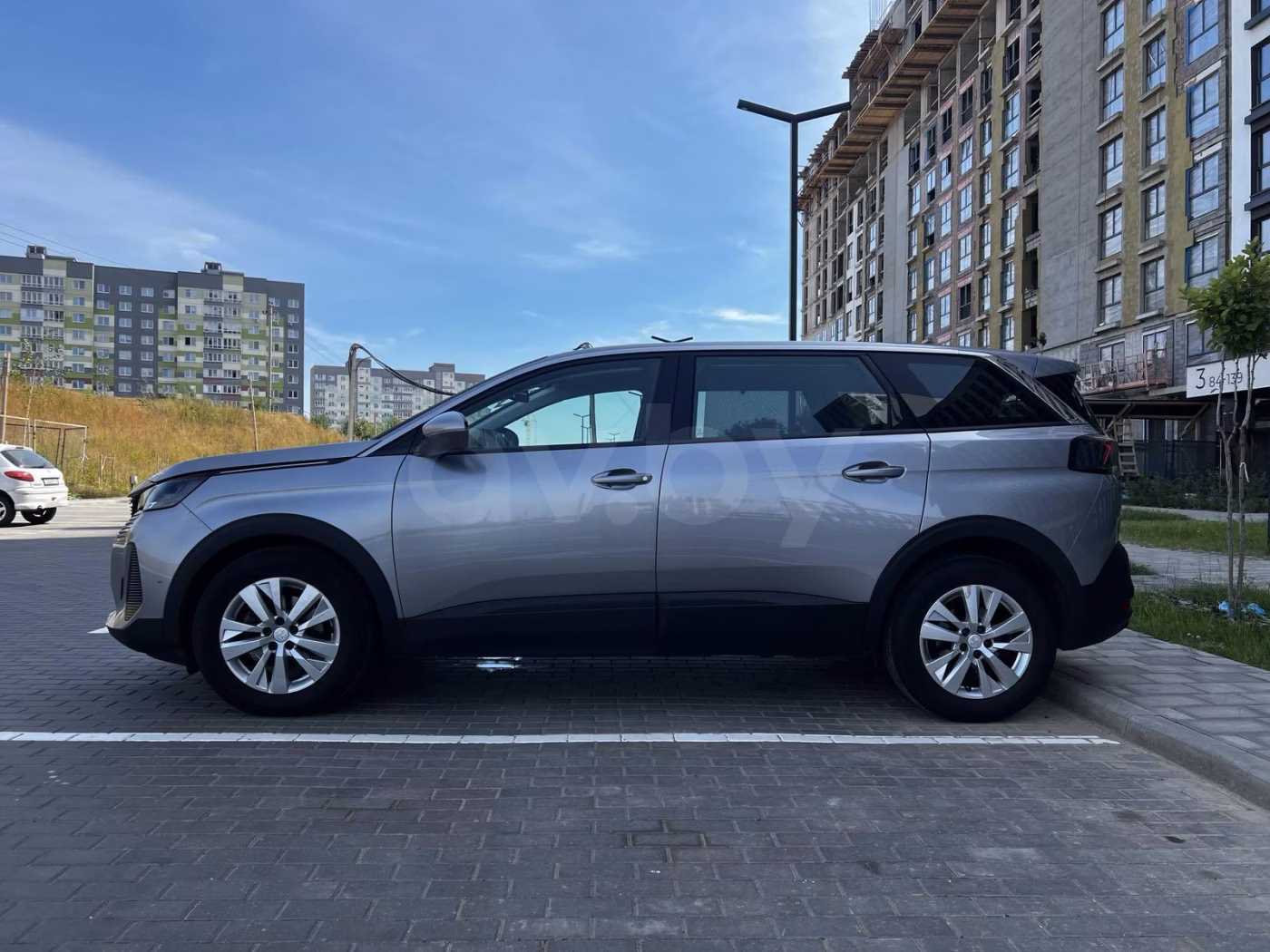 Peugeot 5008 фото 12