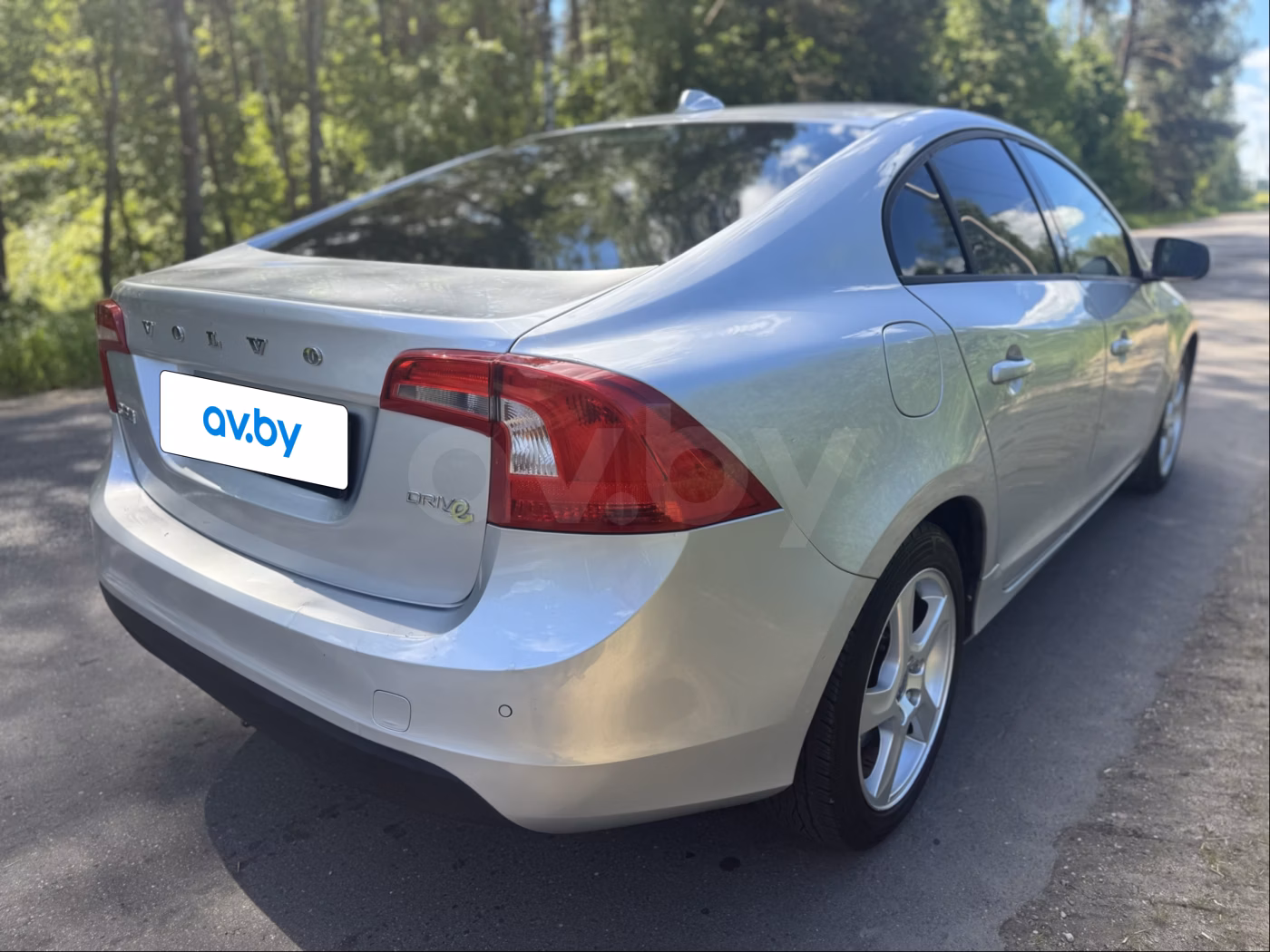Volvo S60 фото 4