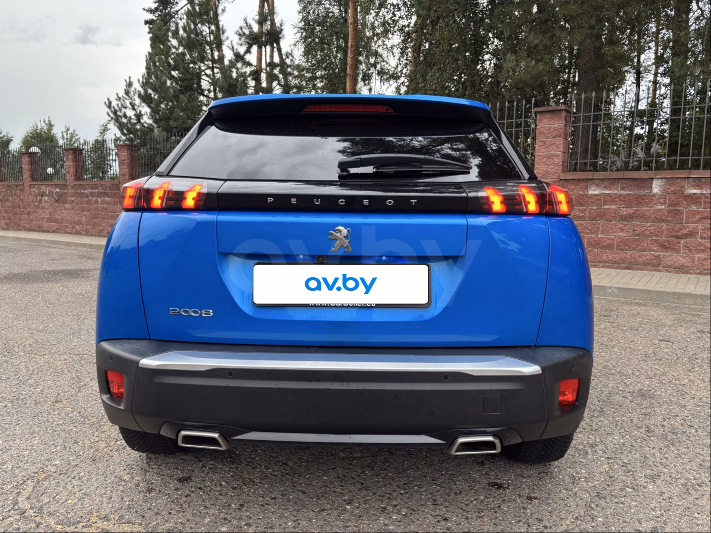Peugeot 2008 фото 11