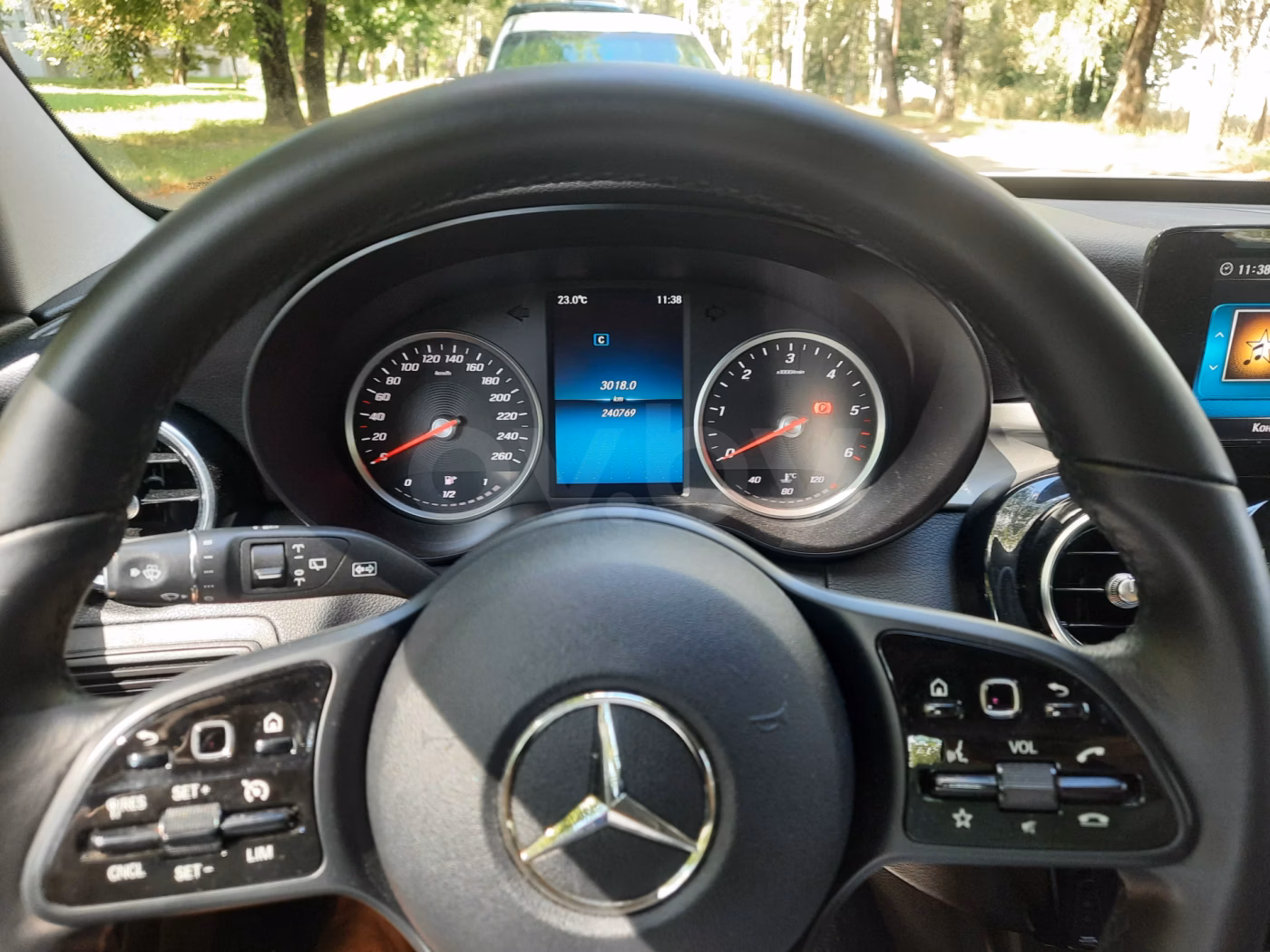 Mercedes-Benz C-Класс фото 10