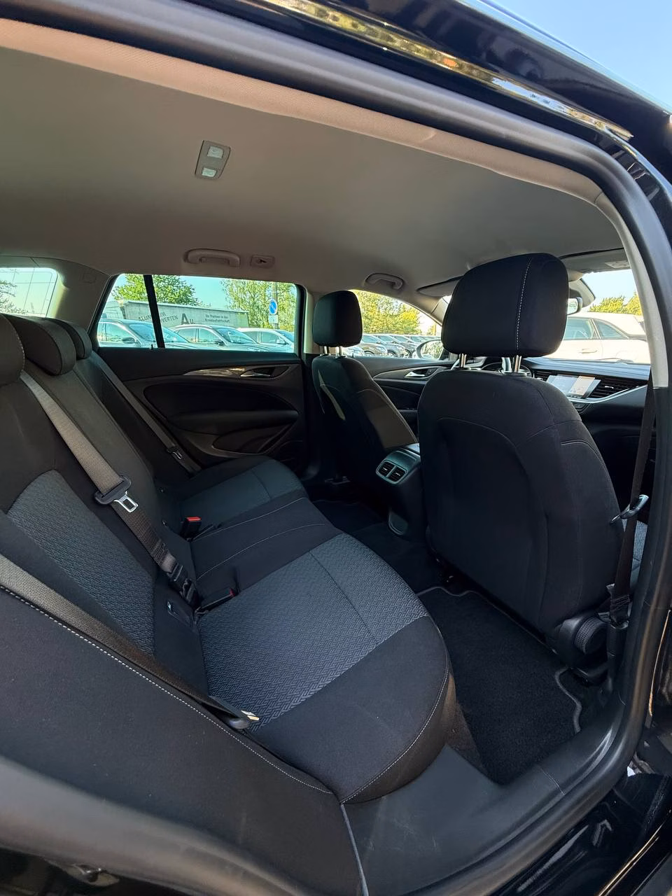 Opel Insignia фото 13