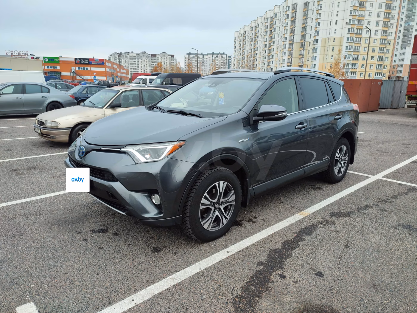 Toyota RAV4 фото 3