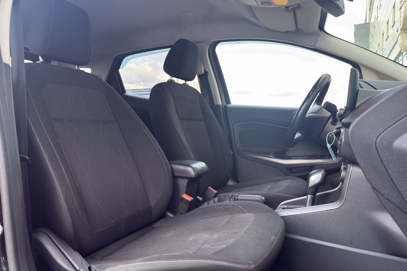 Ford EcoSport фото 11