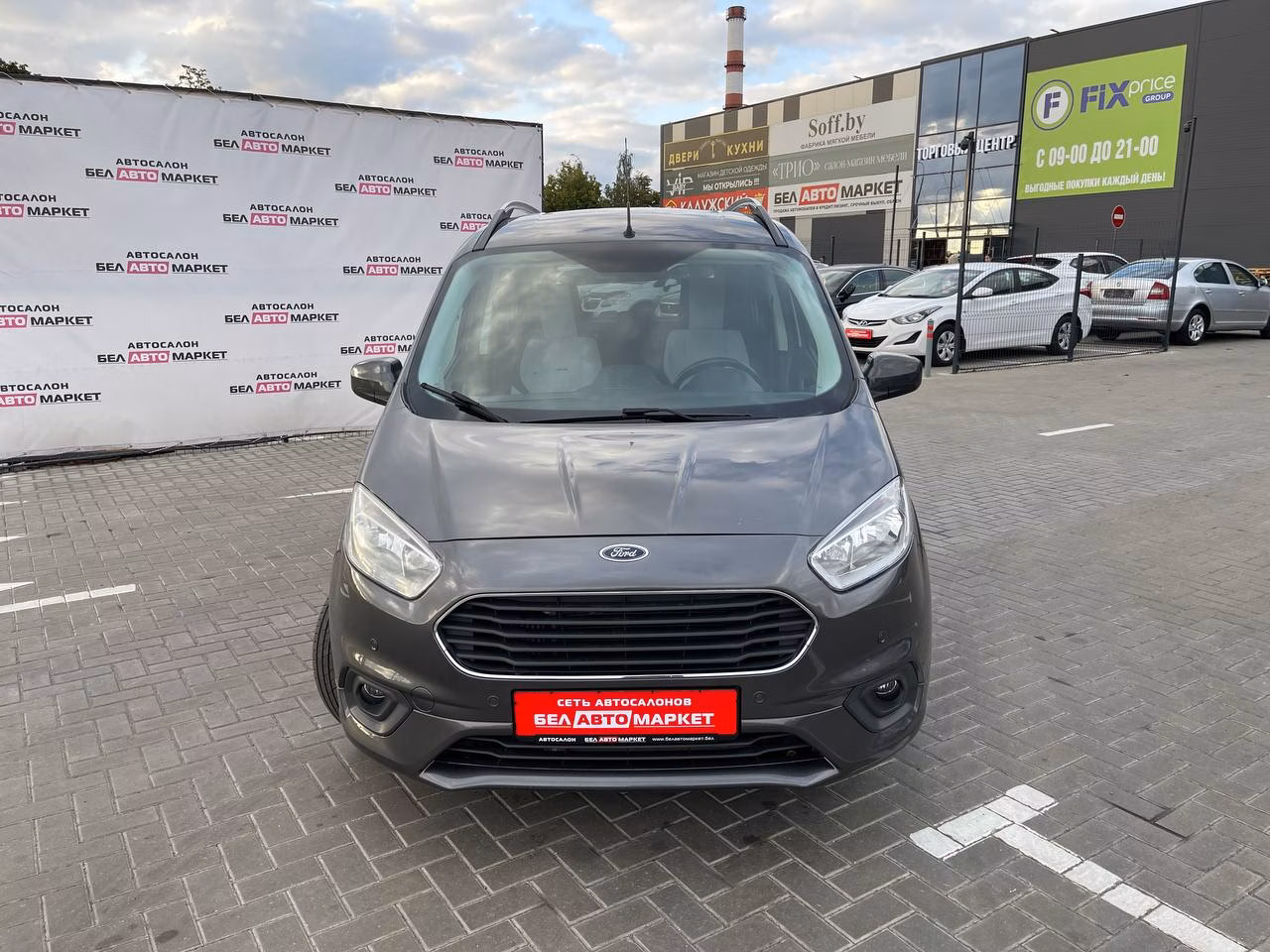 Ford Tourneo Courier фото 2