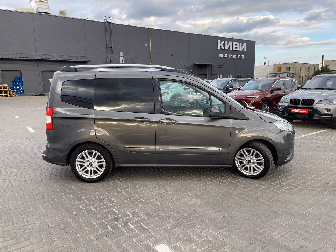 Ford Tourneo Courier фото 5