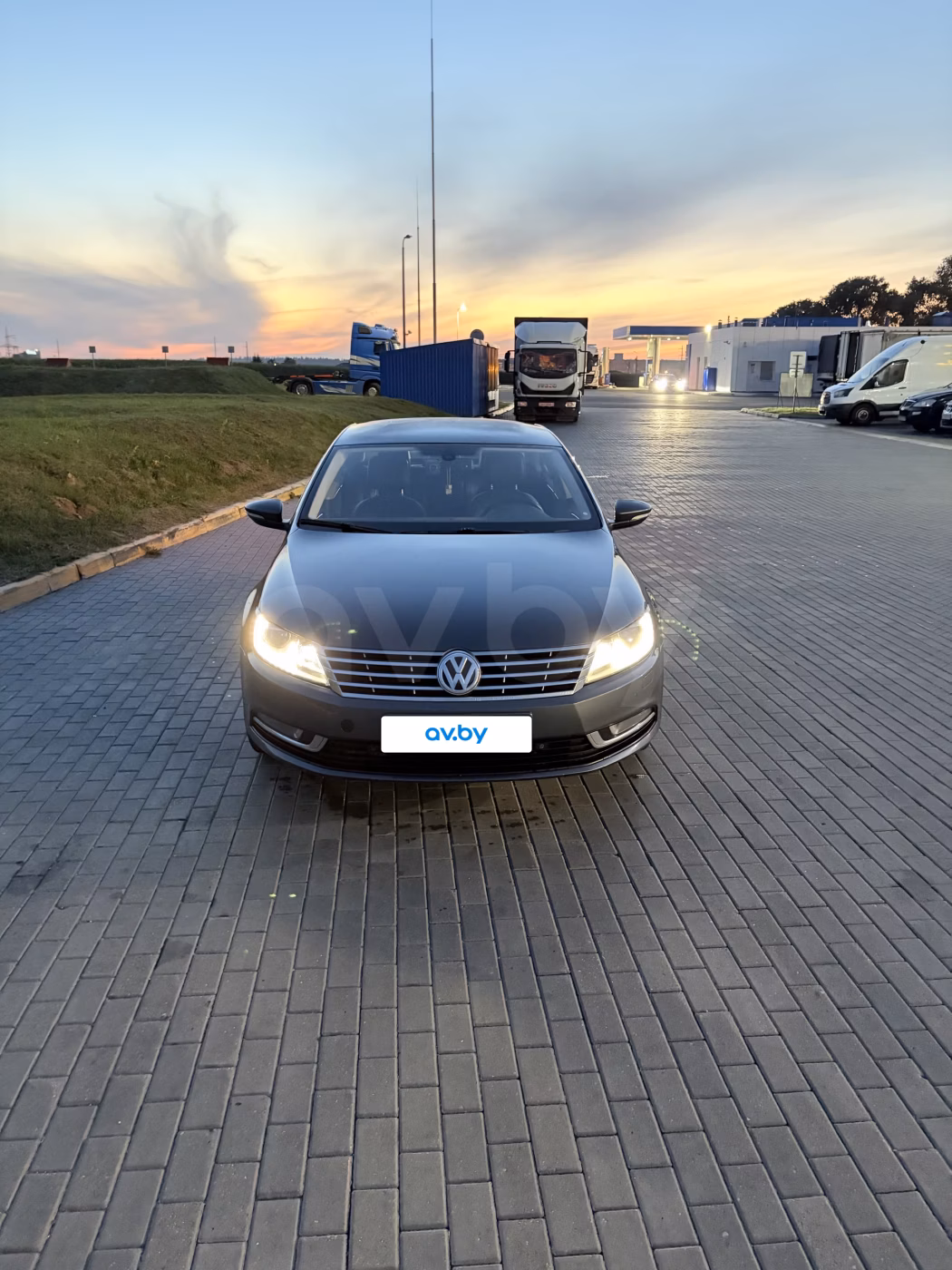 Volkswagen Passat CC фото 2