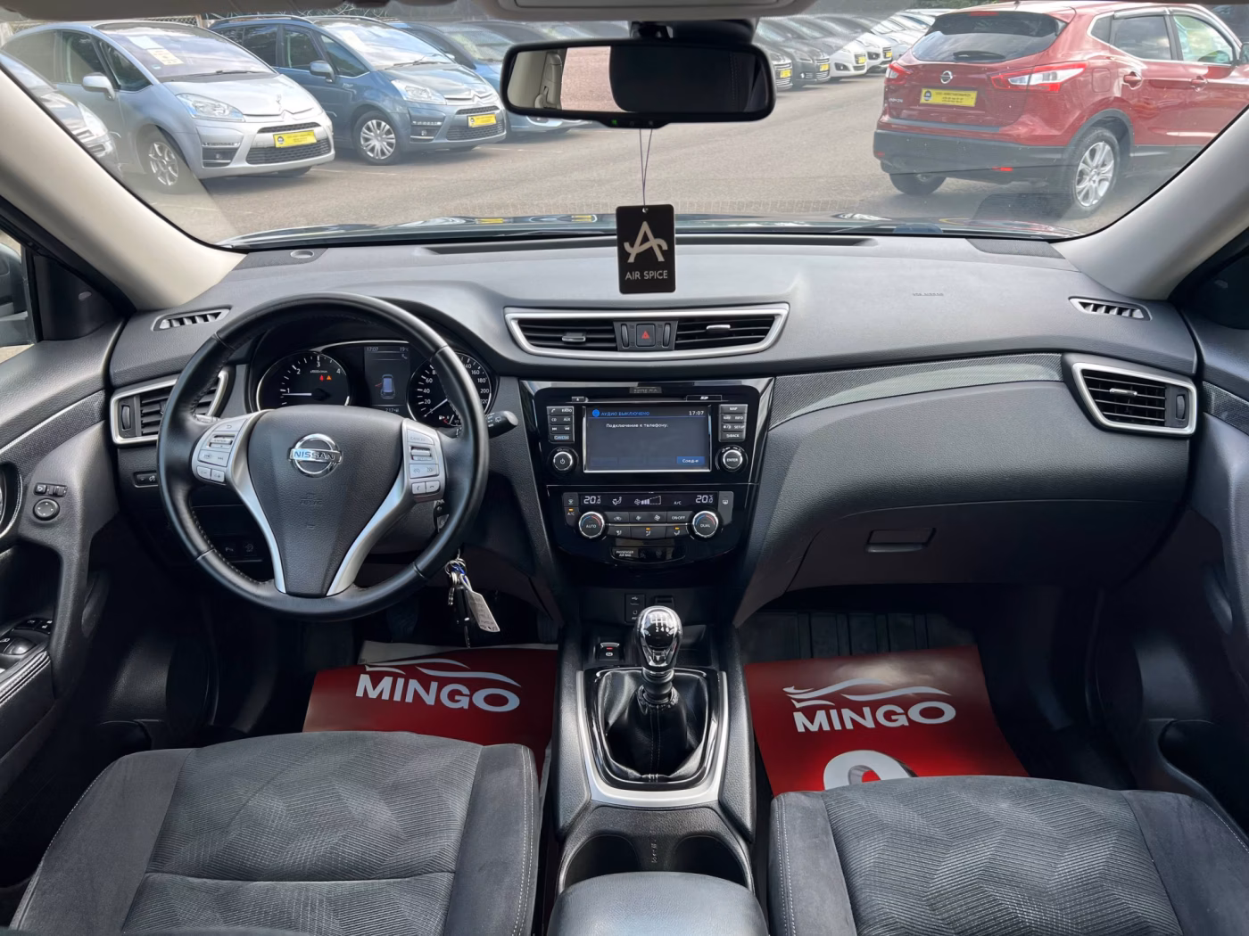 Nissan X-Trail фото 16