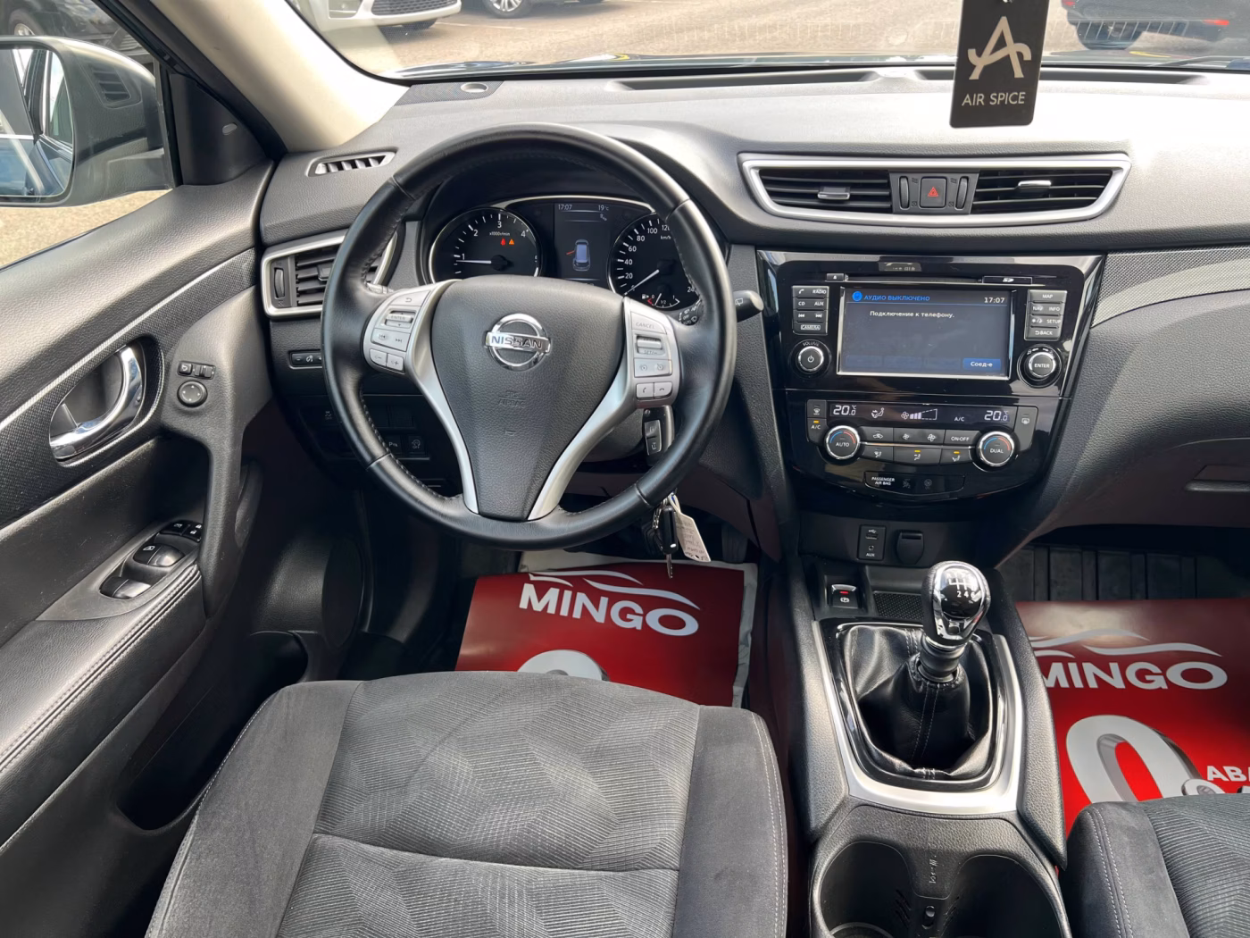 Nissan X-Trail фото 17