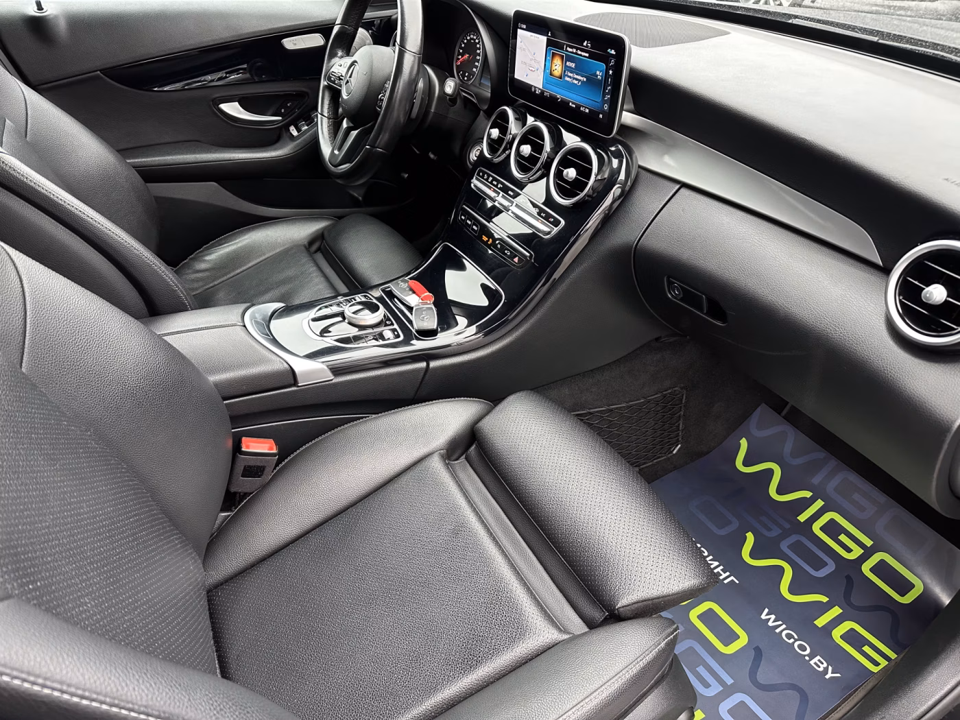 Mercedes-Benz C-Класс фото 12