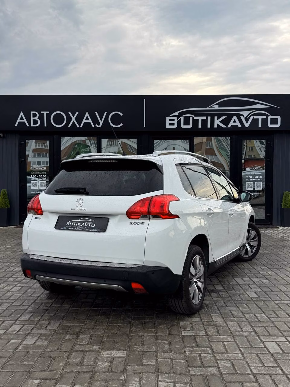 Peugeot 2008 фото 6