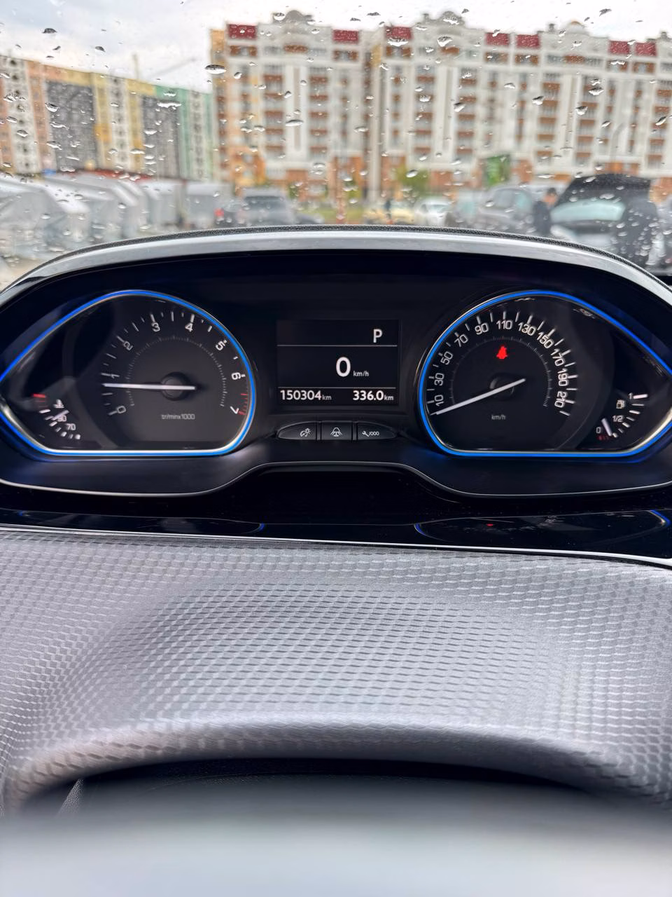 Peugeot 2008 фото 19
