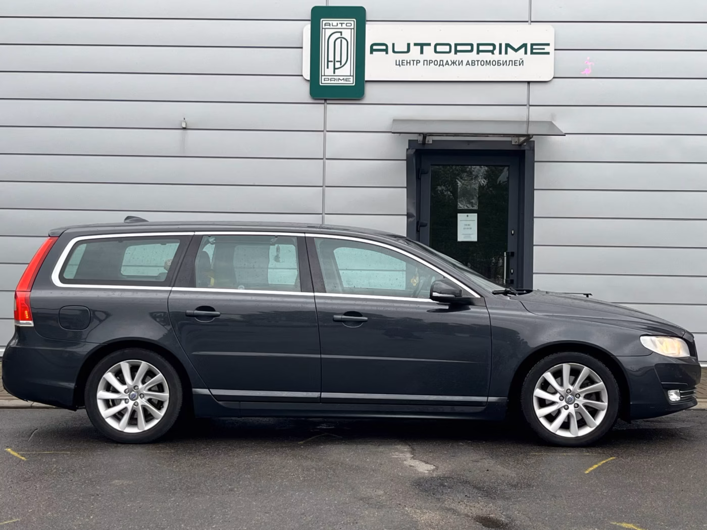 Volvo V70 фото 5