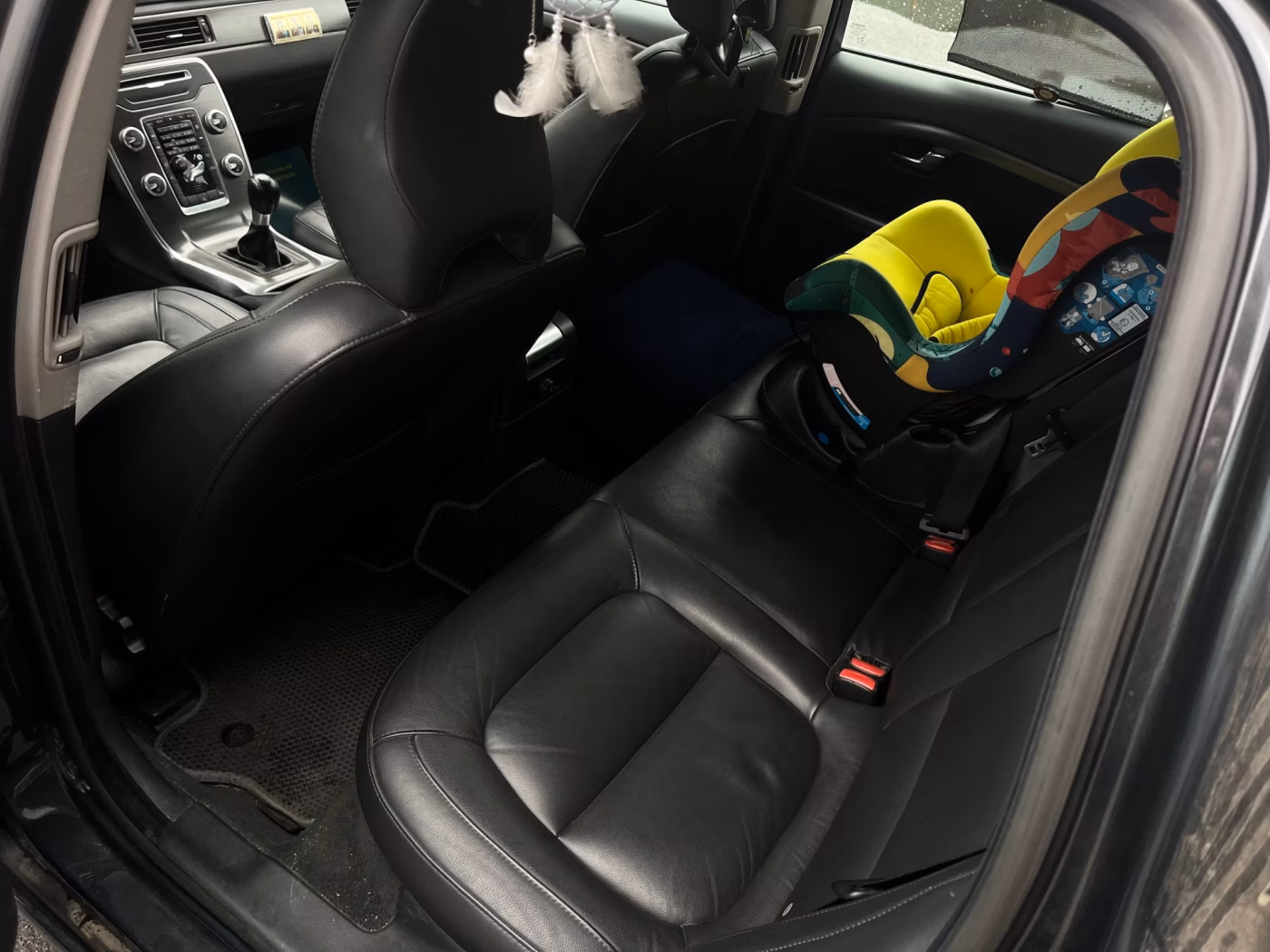 Volvo V70 фото 17