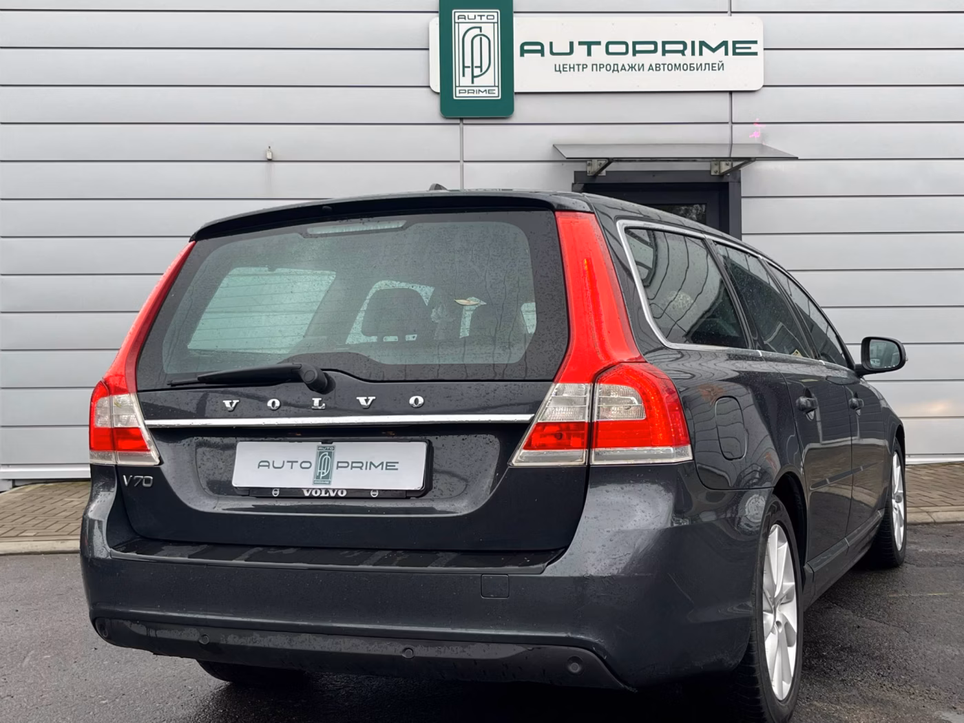 Volvo V70 фото 4