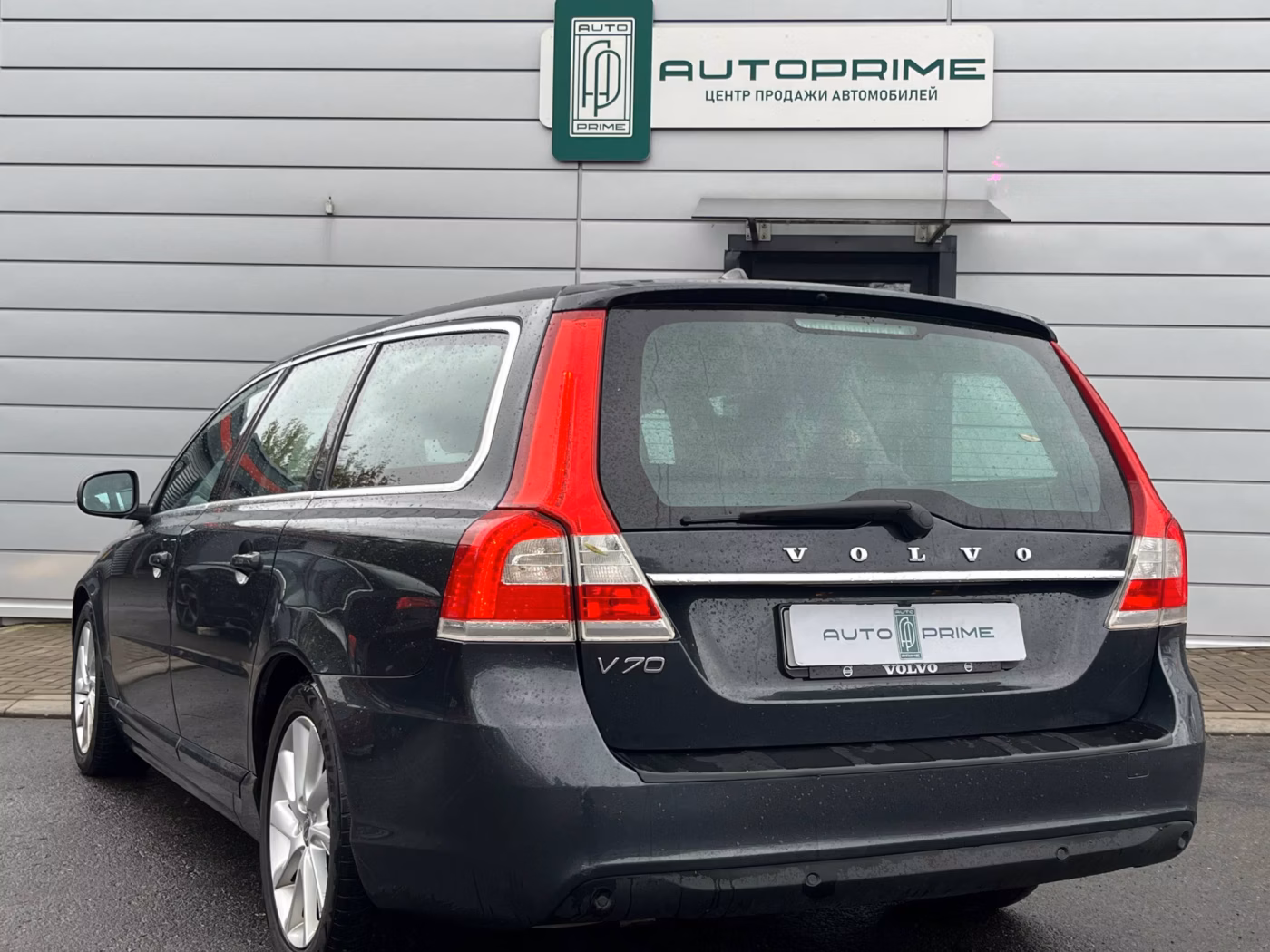 Volvo V70 фото 3