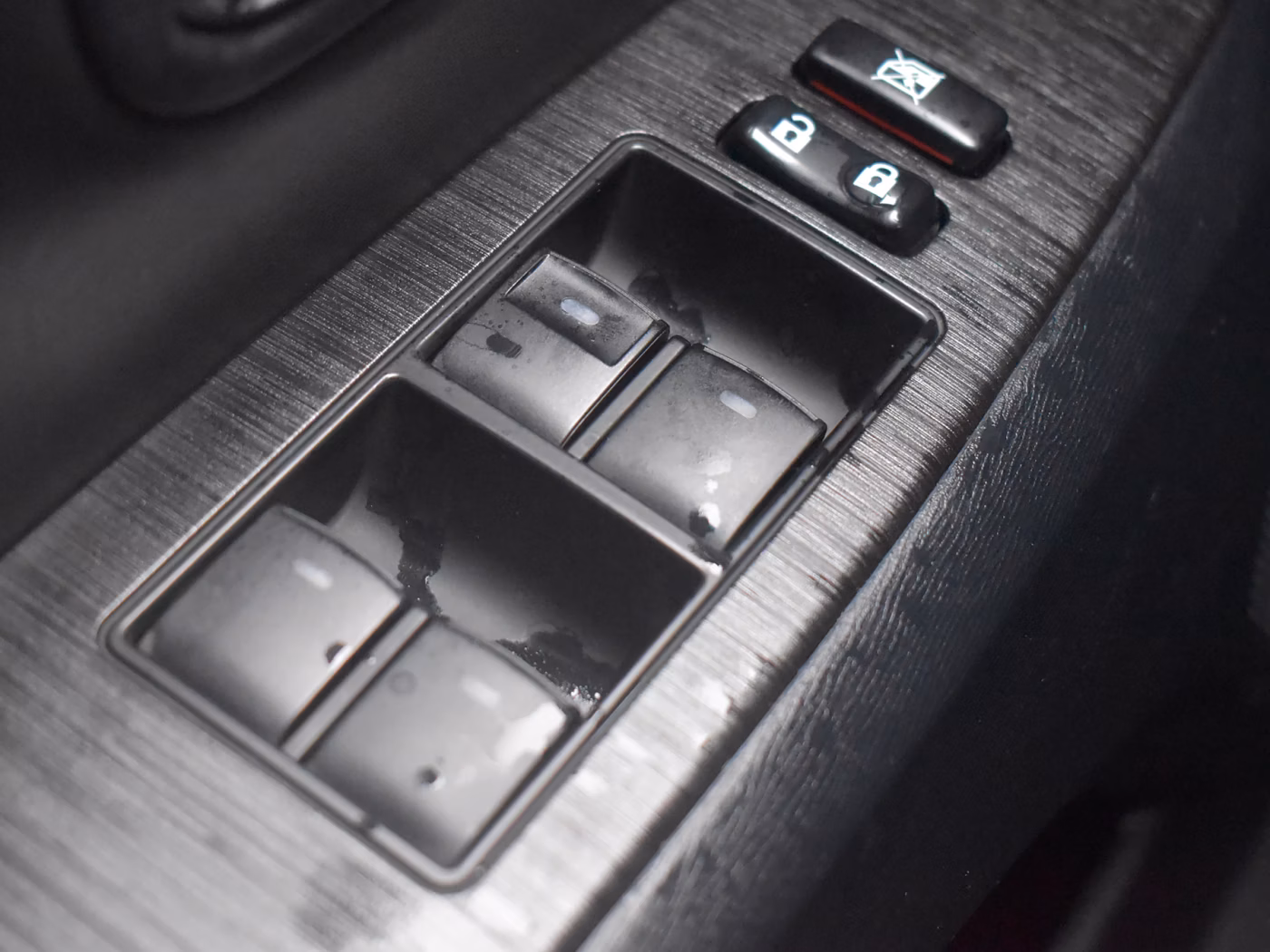 Toyota Avensis фото 22