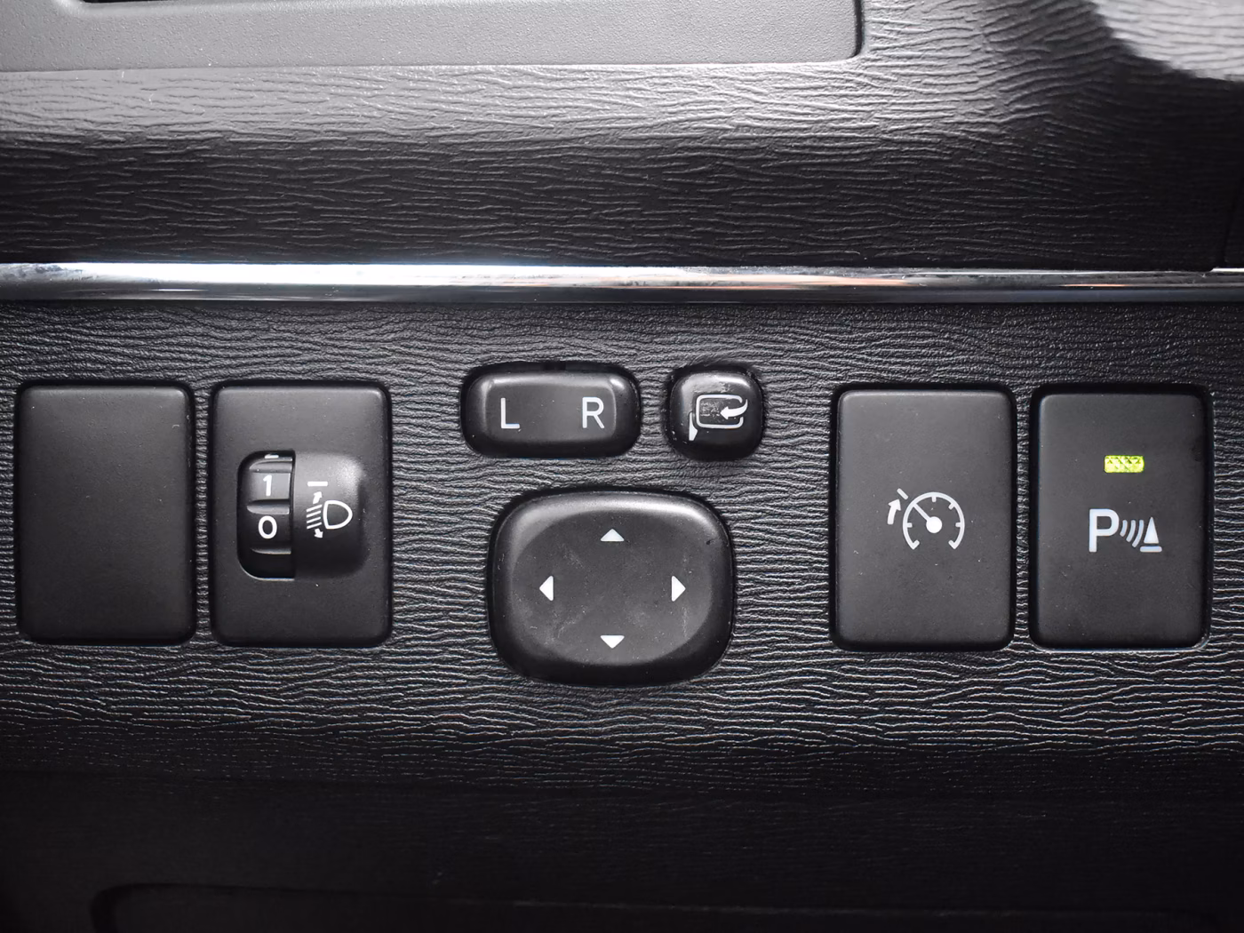 Toyota Avensis фото 18