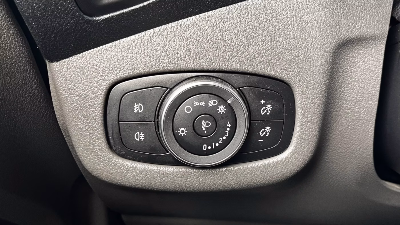 Ford Tourneo Connect фото 22