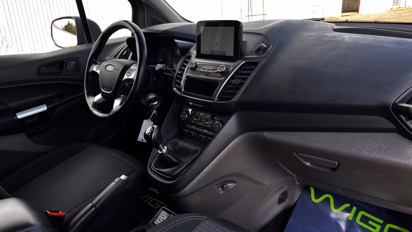 Ford Tourneo Connect фото 13
