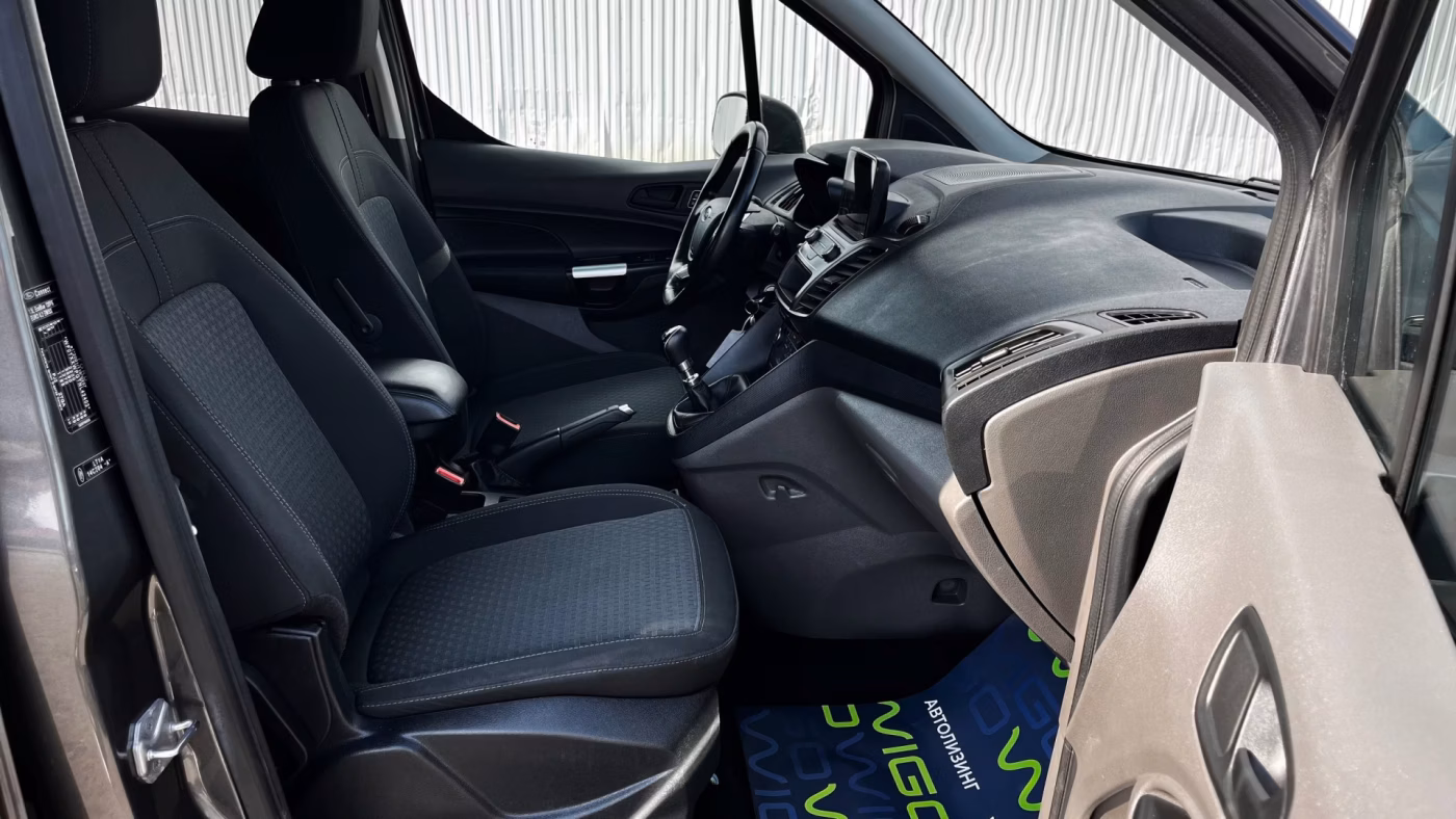 Ford Tourneo Connect фото 12