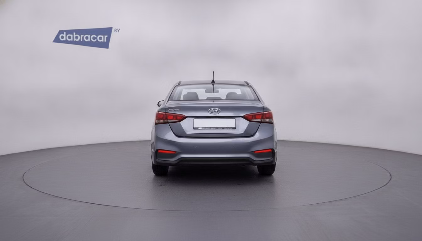 Hyundai Accent фото 6