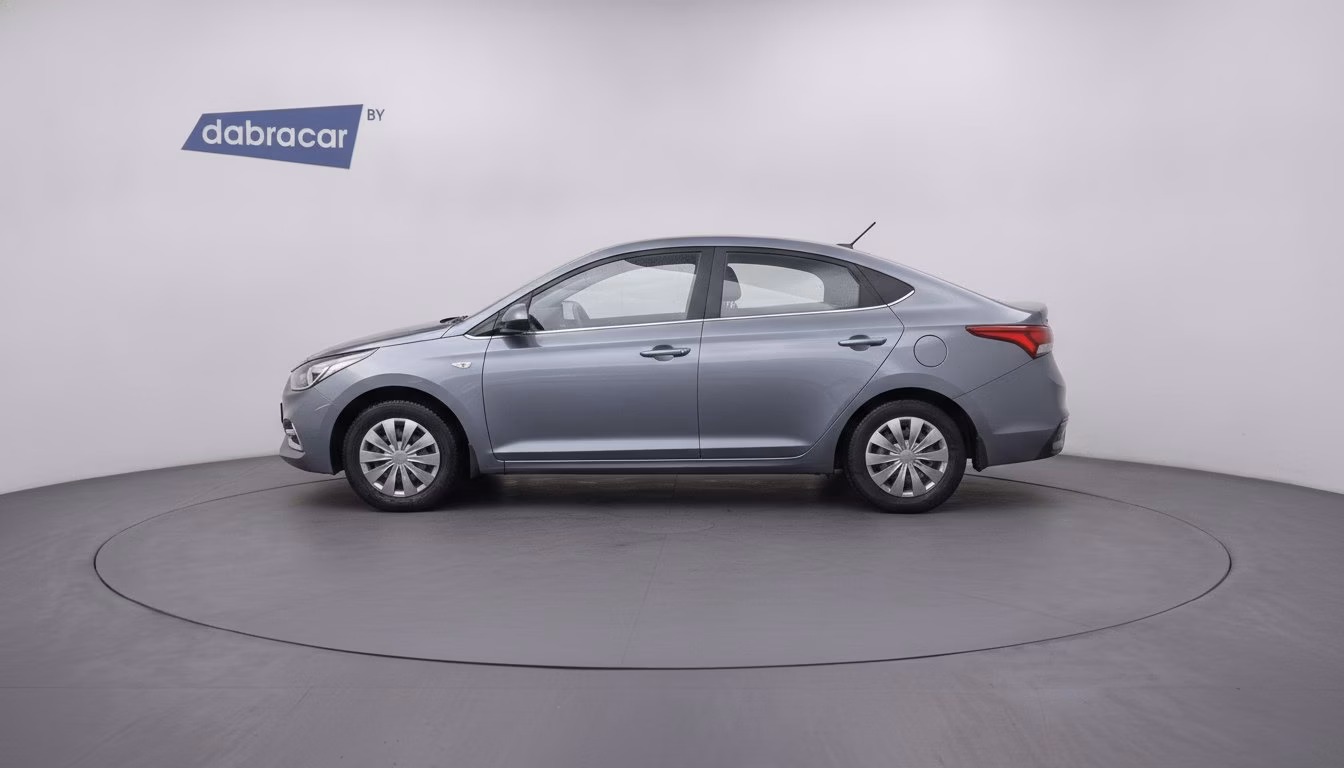 Hyundai Accent фото 8