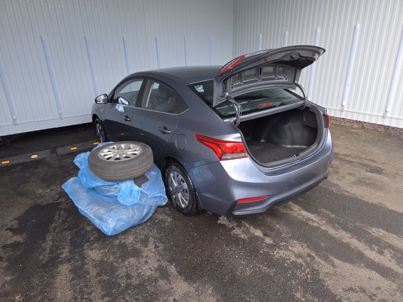 Hyundai Accent фото 18